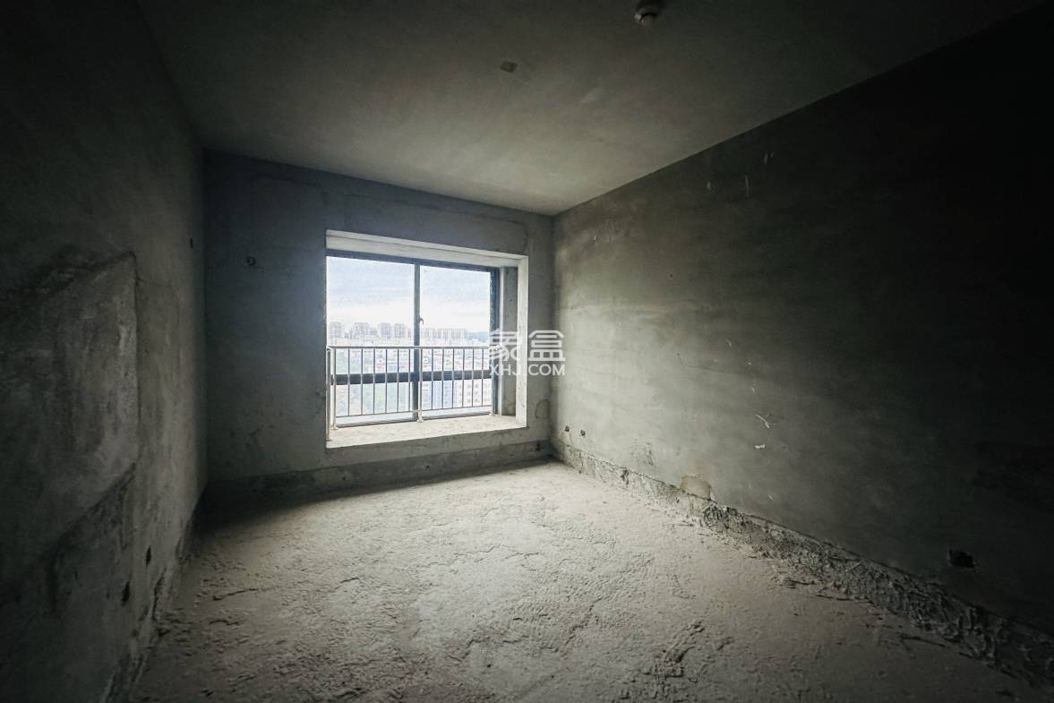 海鑫城一期  3室2厅2卫    182.0万 海鑫城一期  3室2厅2卫    182.0万卧室