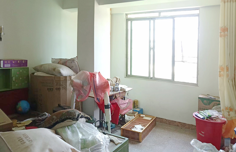 玉屏山钟鼓楼  3室2厅2卫   25.80万室内图