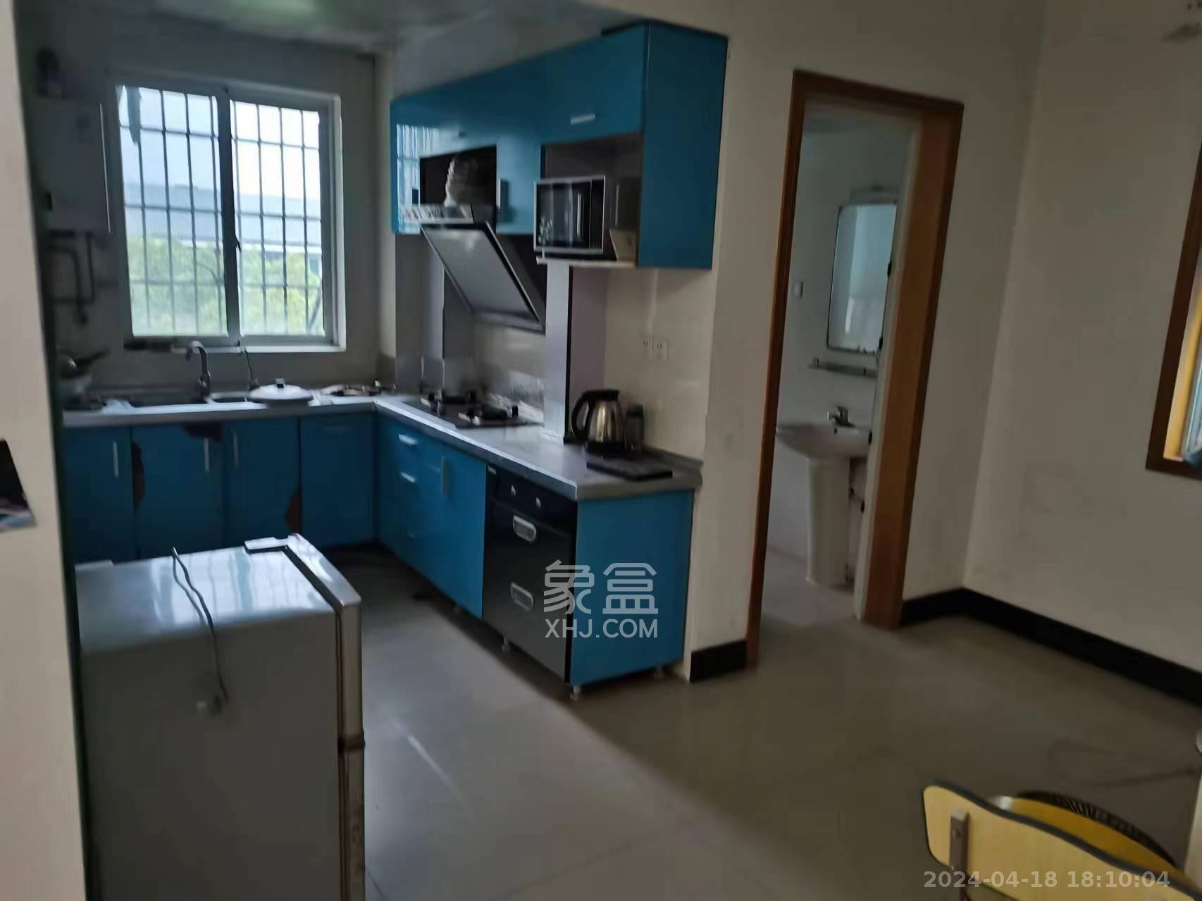 左家垅小区  2室2厅1卫   1600.00元/月室内图1
