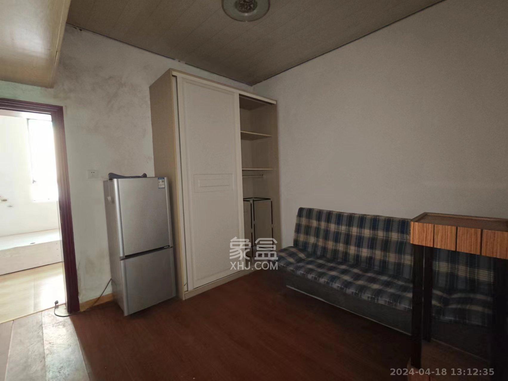 印染厂宿舍 2室1厅1卫 1100.00元/月 印染厂宿舍 2室1厅1卫 1100.00元/月室内图