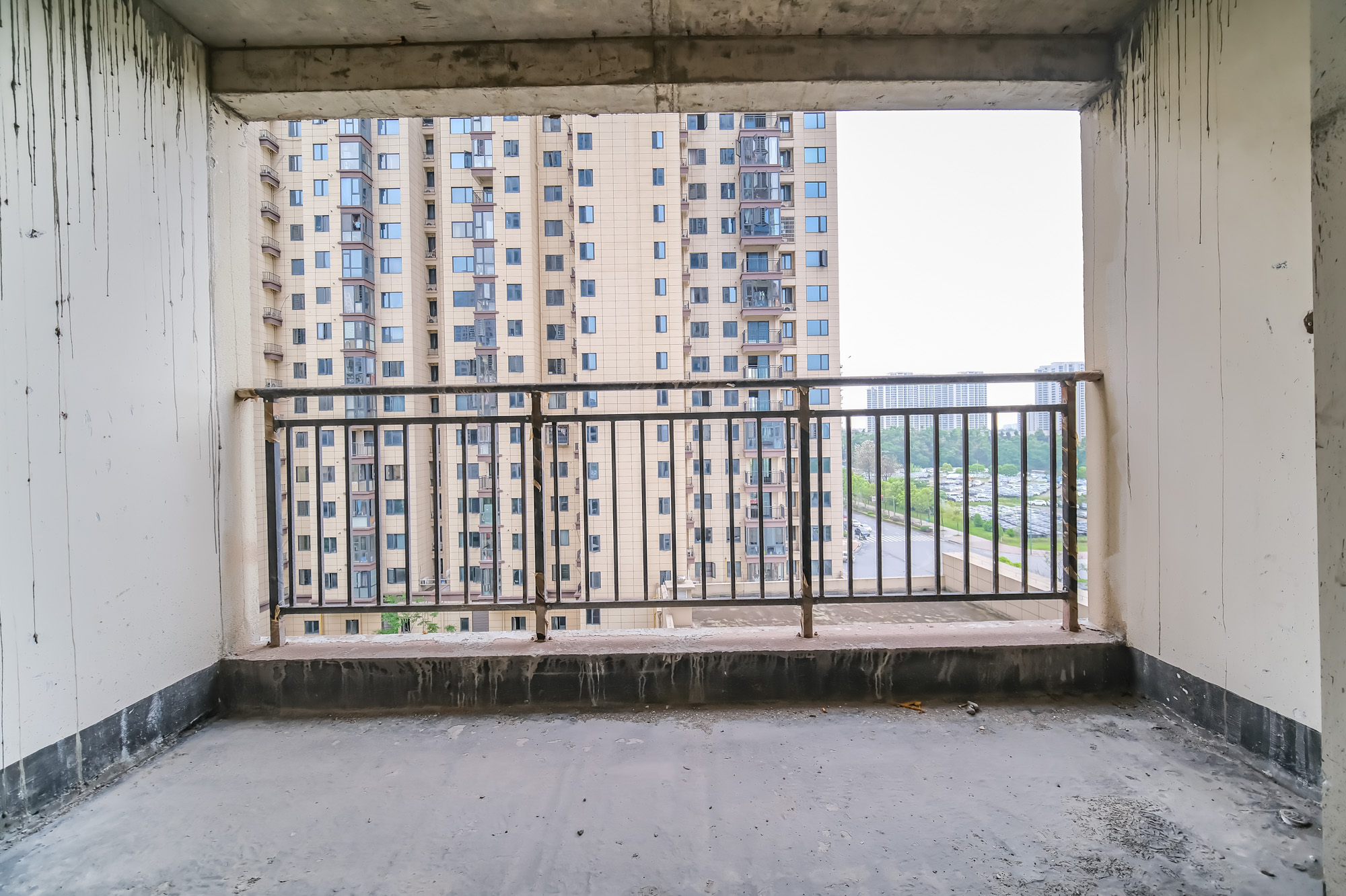 永宏万家里 3室2厅2卫 82.8万 永宏万家里 3室2厅2卫 82.8万阳台