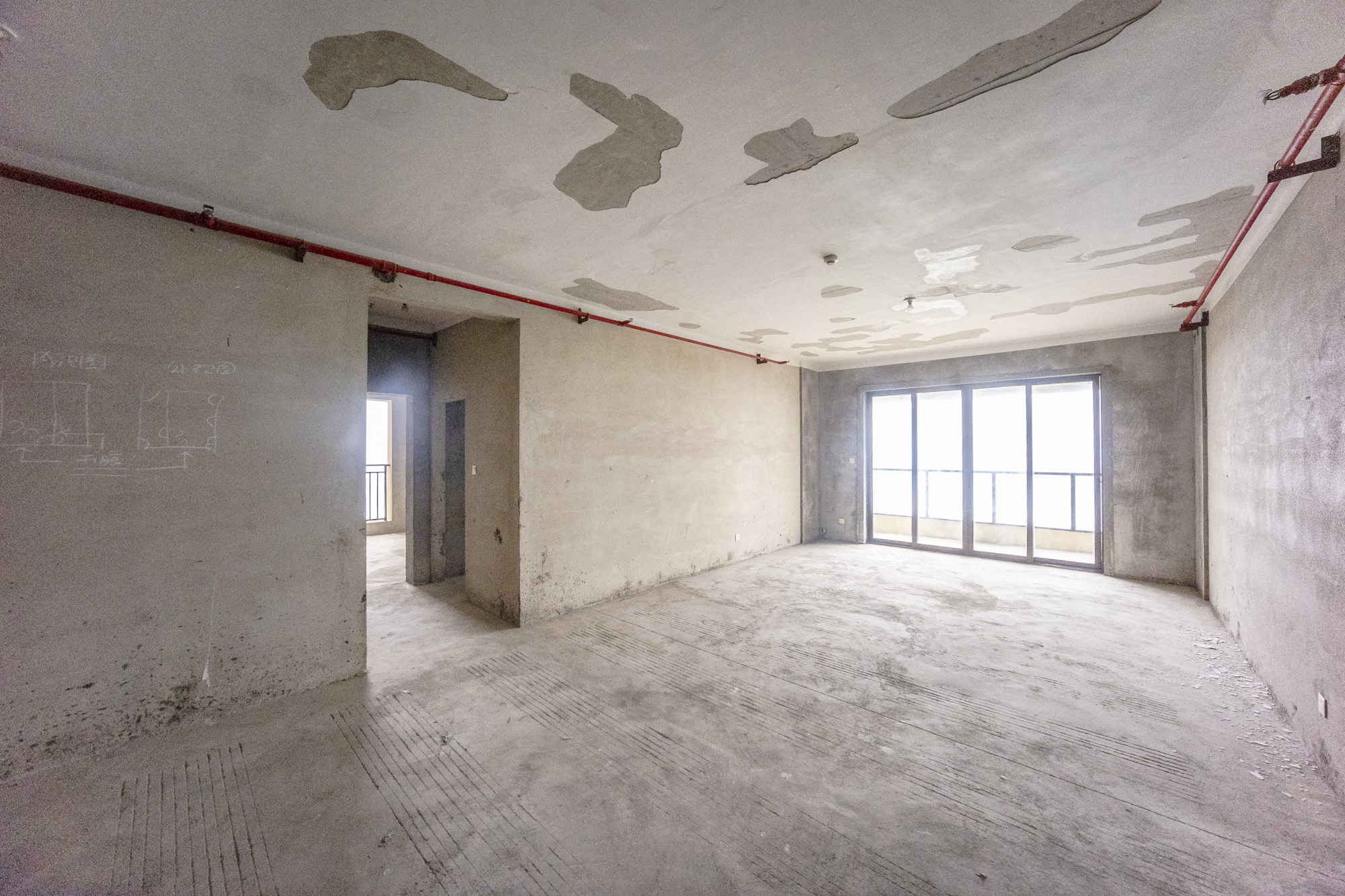 中建江山壹号  5室2厅3卫   520.00万其他