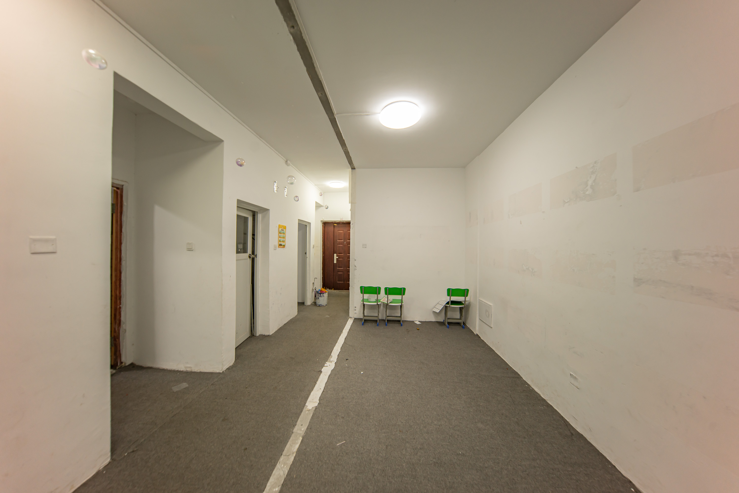 南山十里天池  3室2厅1卫    72.0万 南山十里天池  3室2厅1卫    72.0万客厅