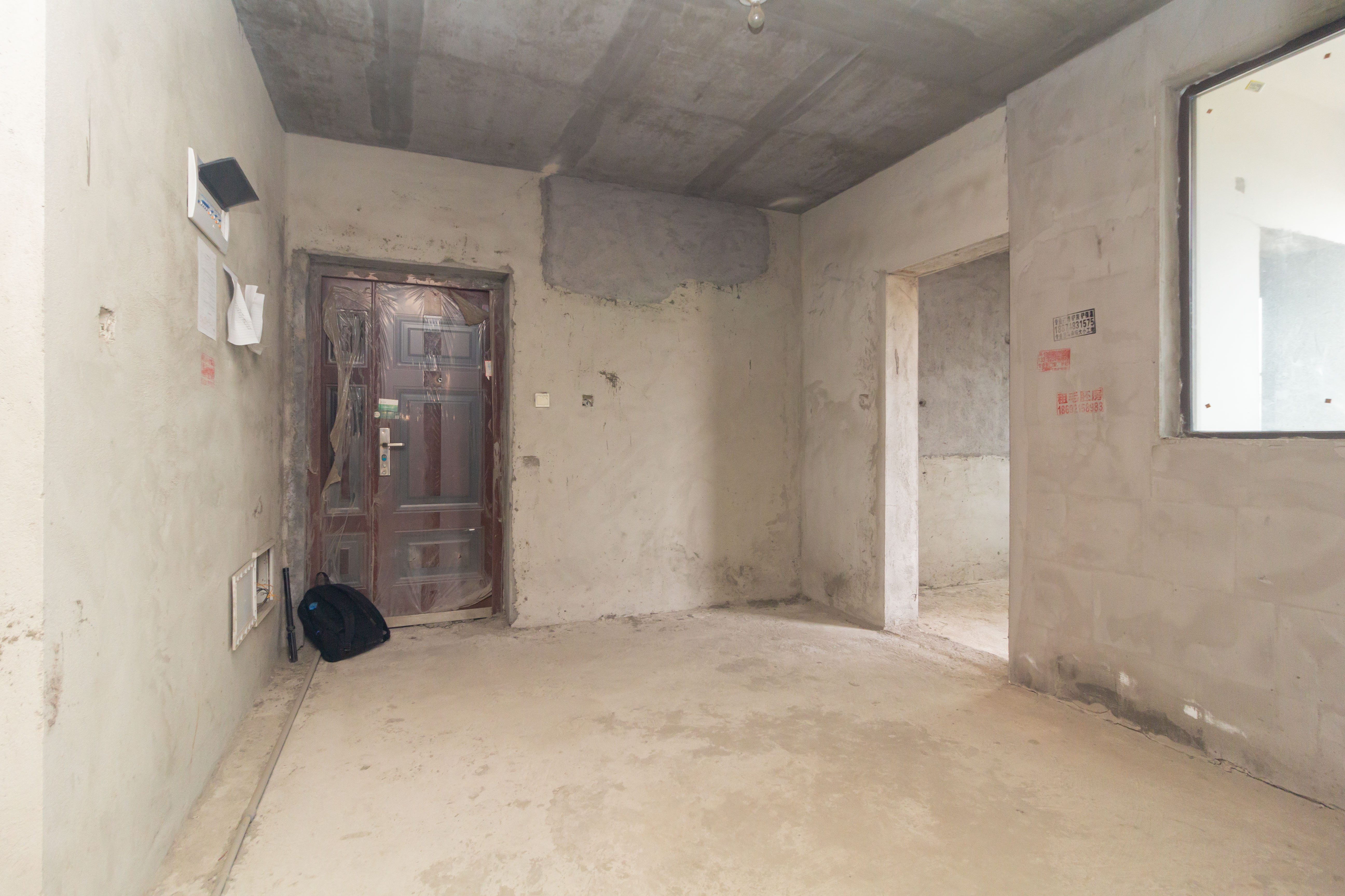 金广星苑  3室2厅2卫    58.0万 金广星苑  3室2厅2卫    58.0万客厅