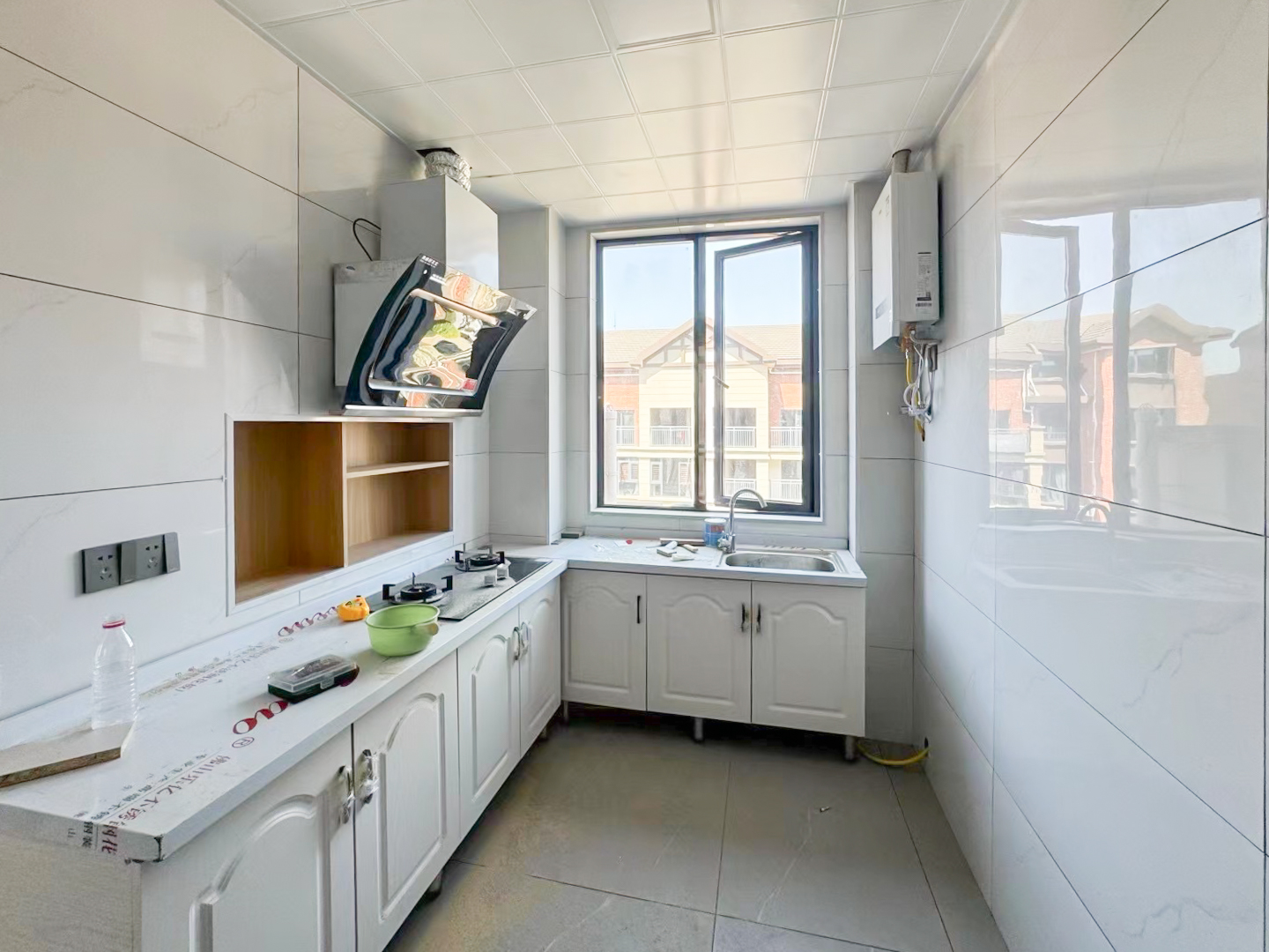 沃家苑 0室0厅0卫 145.0万 沃家苑 0室0厅0卫 145.0万厨房