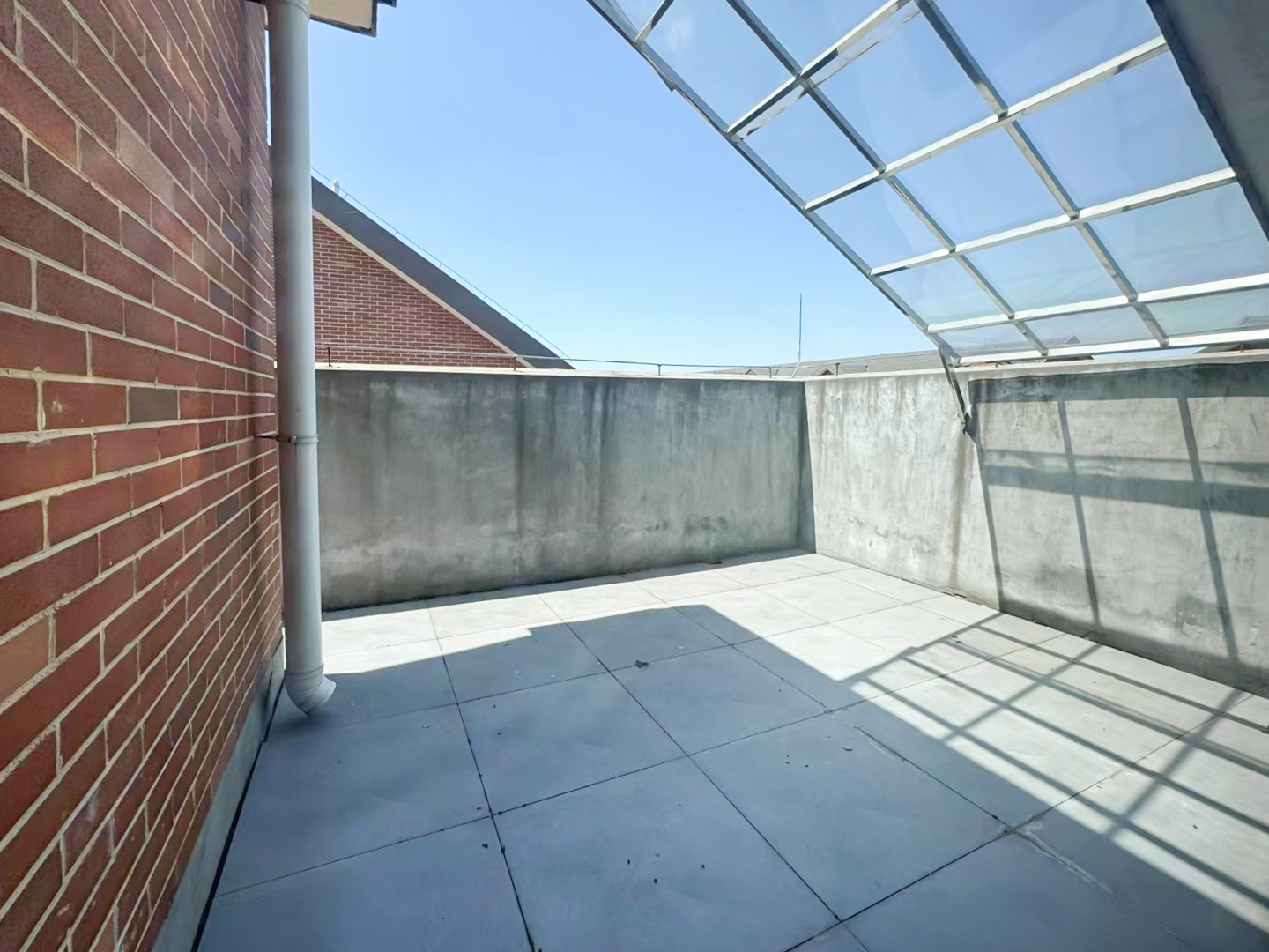 沃家苑 0室0厅0卫 145.0万 沃家苑 0室0厅0卫 145.0万阳台