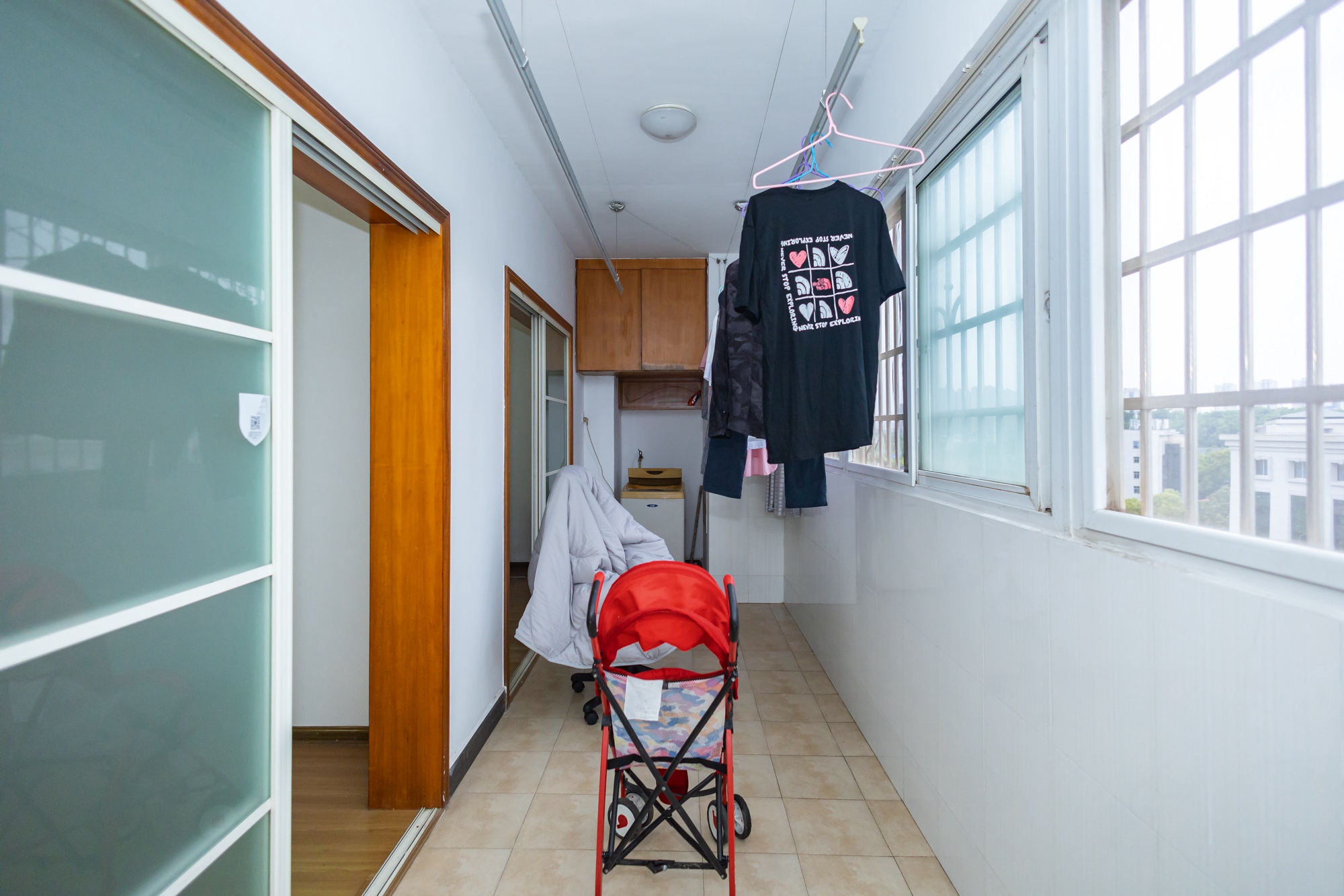 开源鑫阁 4室2厅2卫 68.0万 开源鑫阁 4室2厅2卫 68.0万阳台