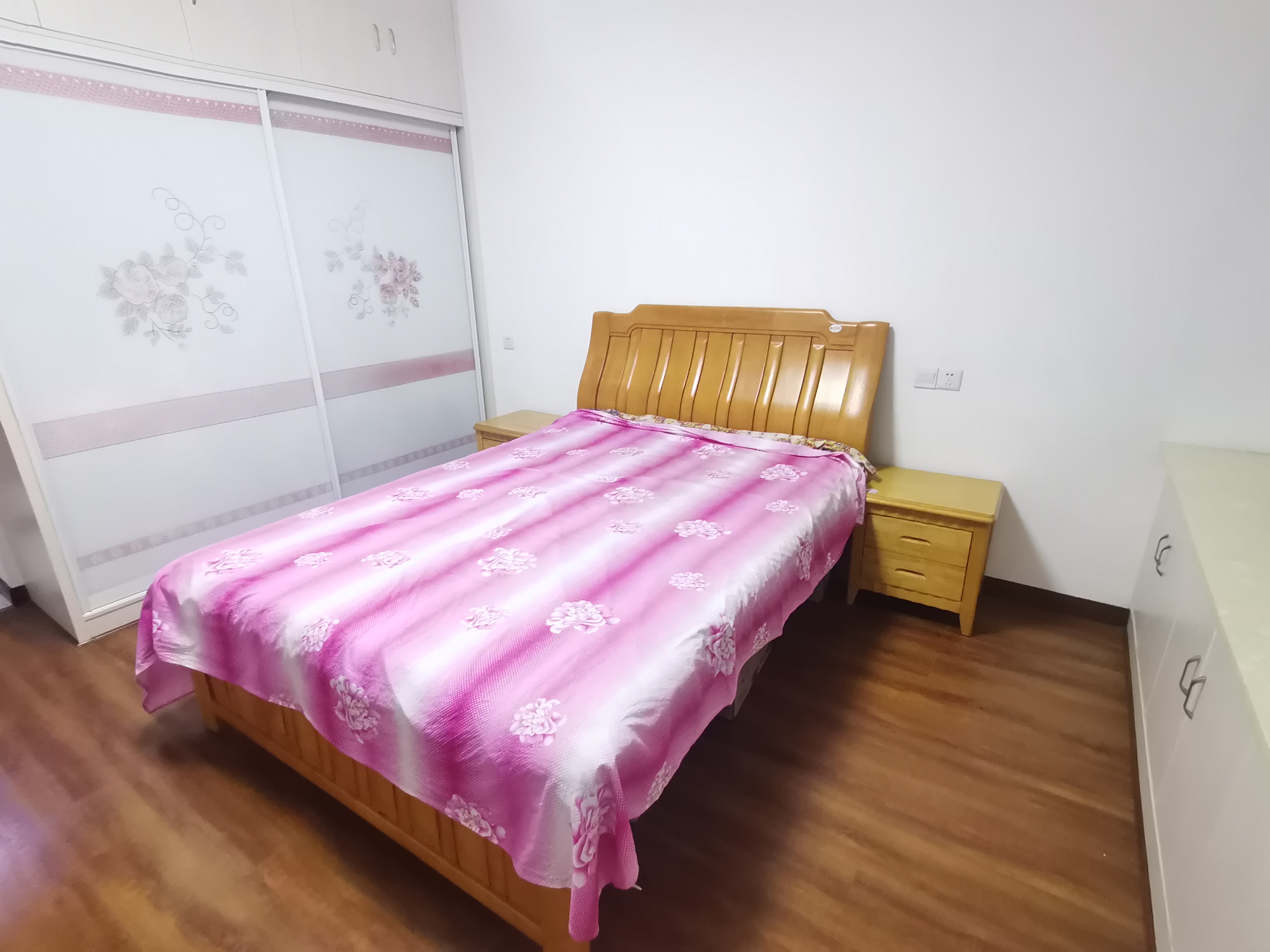 学府港湾  3室2厅1卫   59.80万室内图