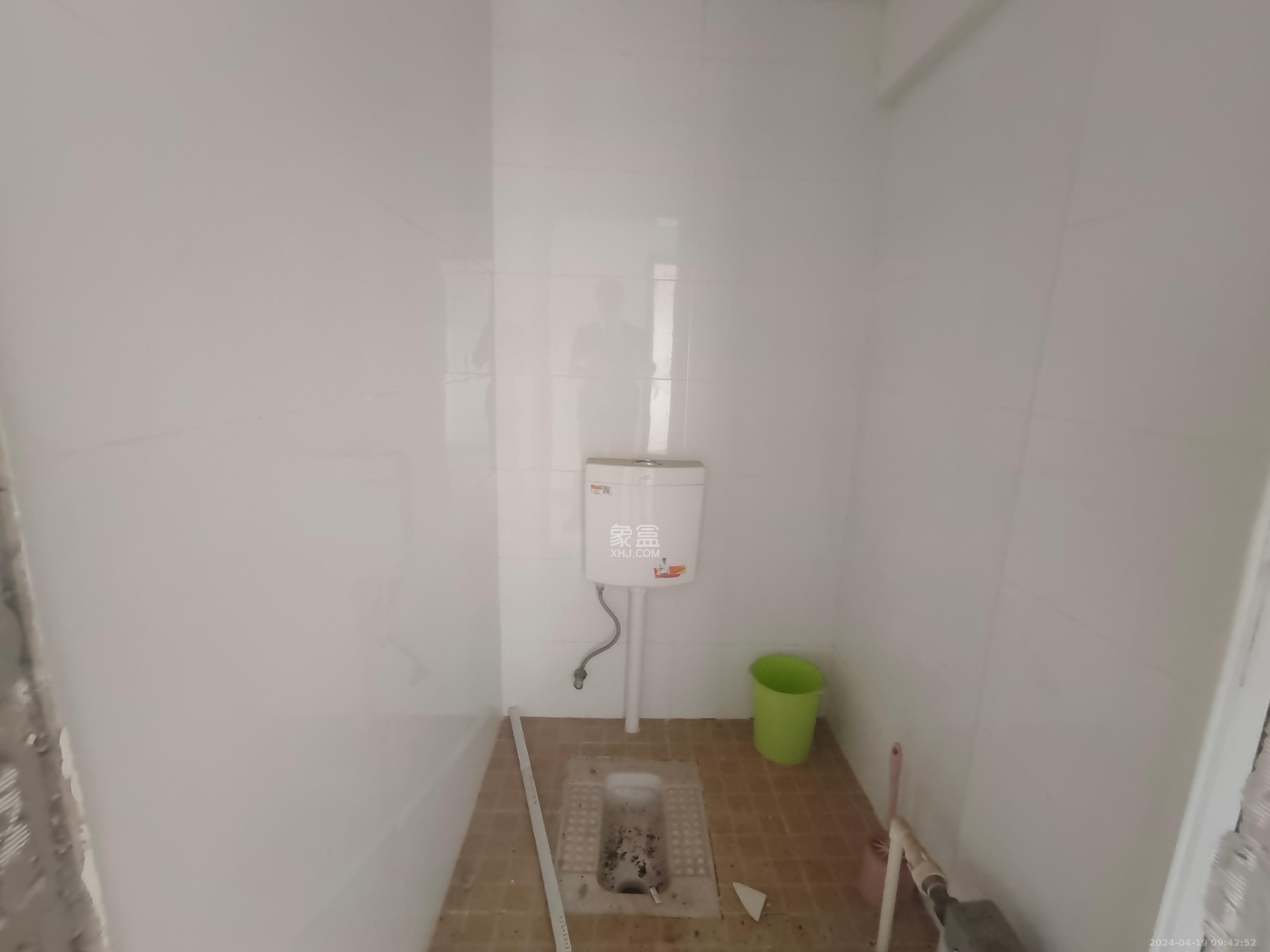云鼎公馆  1室1厅1卫   1450.00元/月室内图