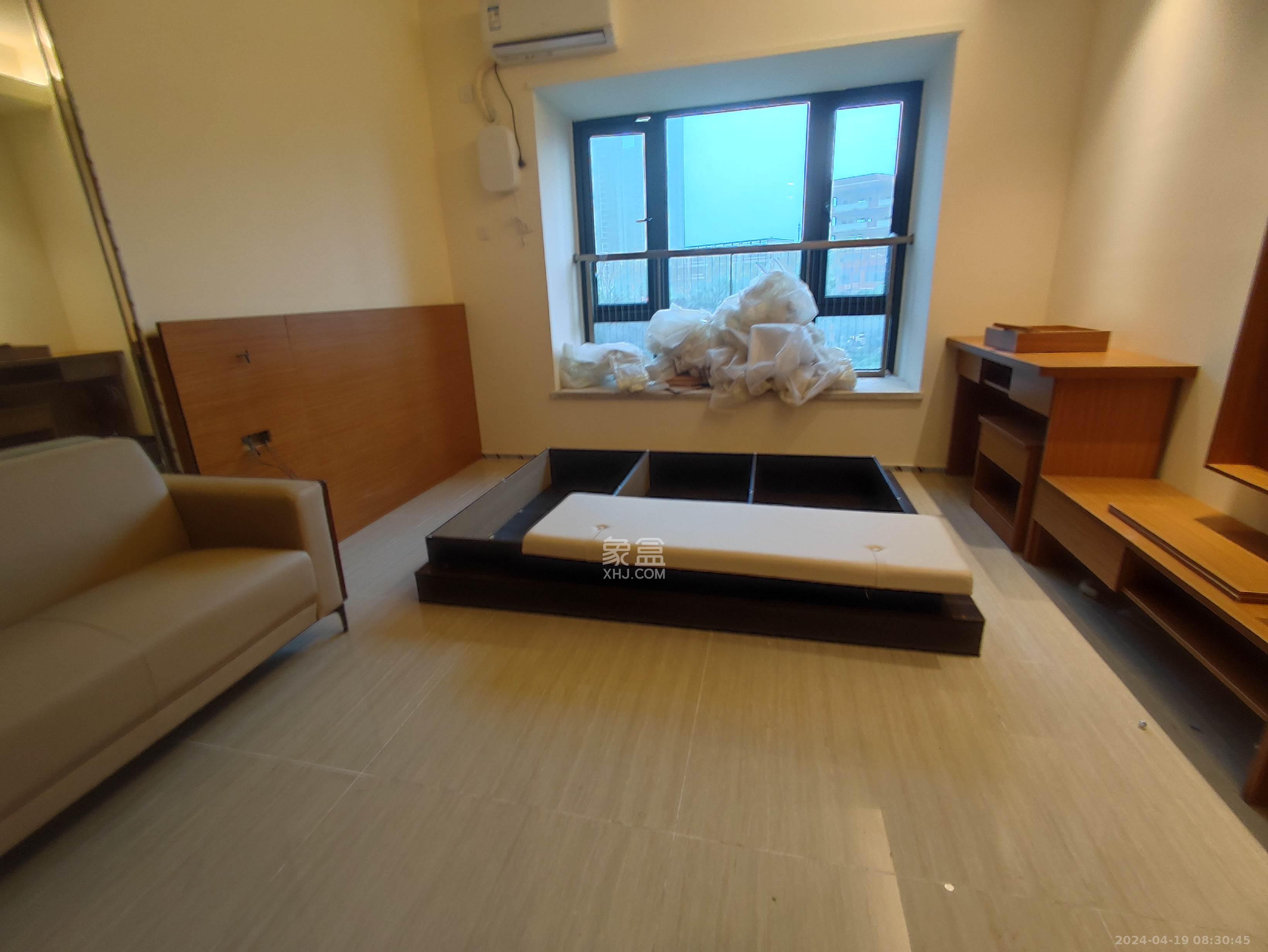 恒大清澜苑（恒大御景半岛四期）  1室1厅1卫   1500.00元/月室内图