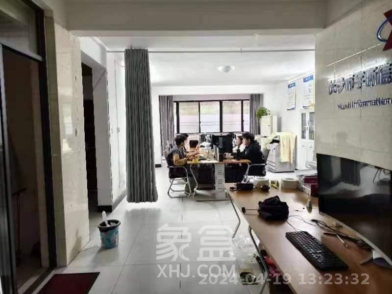 德泽苑  5室2厅2卫   3000.00元/月室内图