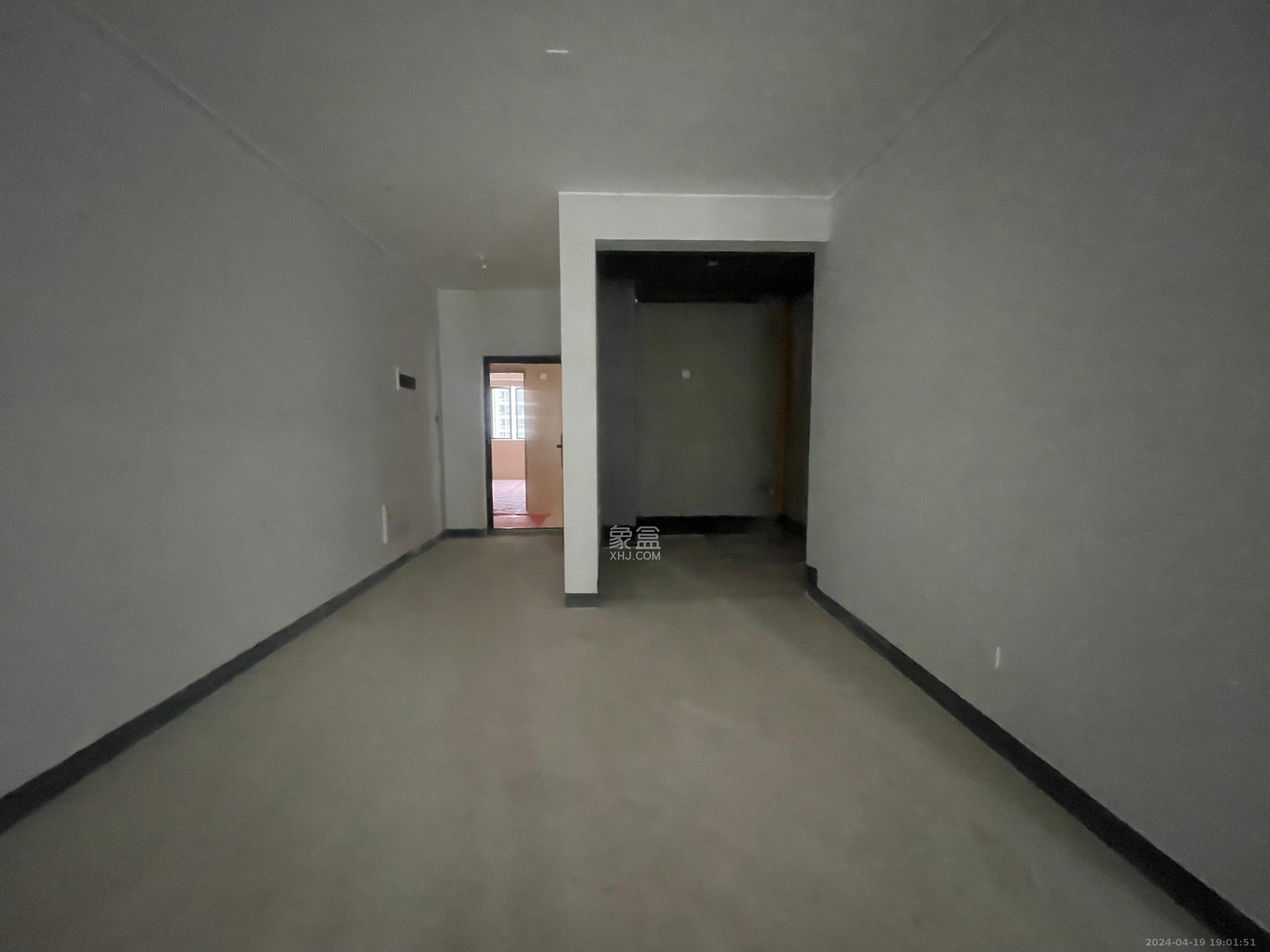 建投象山国际  3室2厅2卫   1500.00元/月室内图