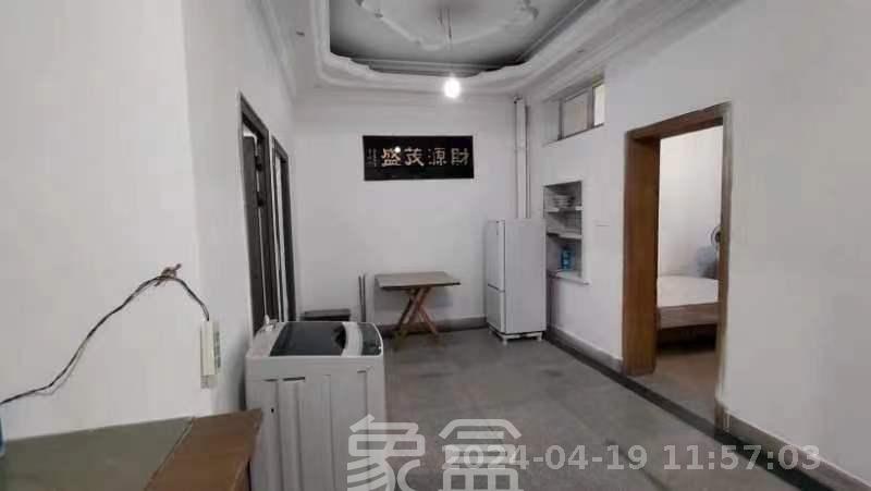 星沙一区  3室2厅1卫   1000.00元/月室内图