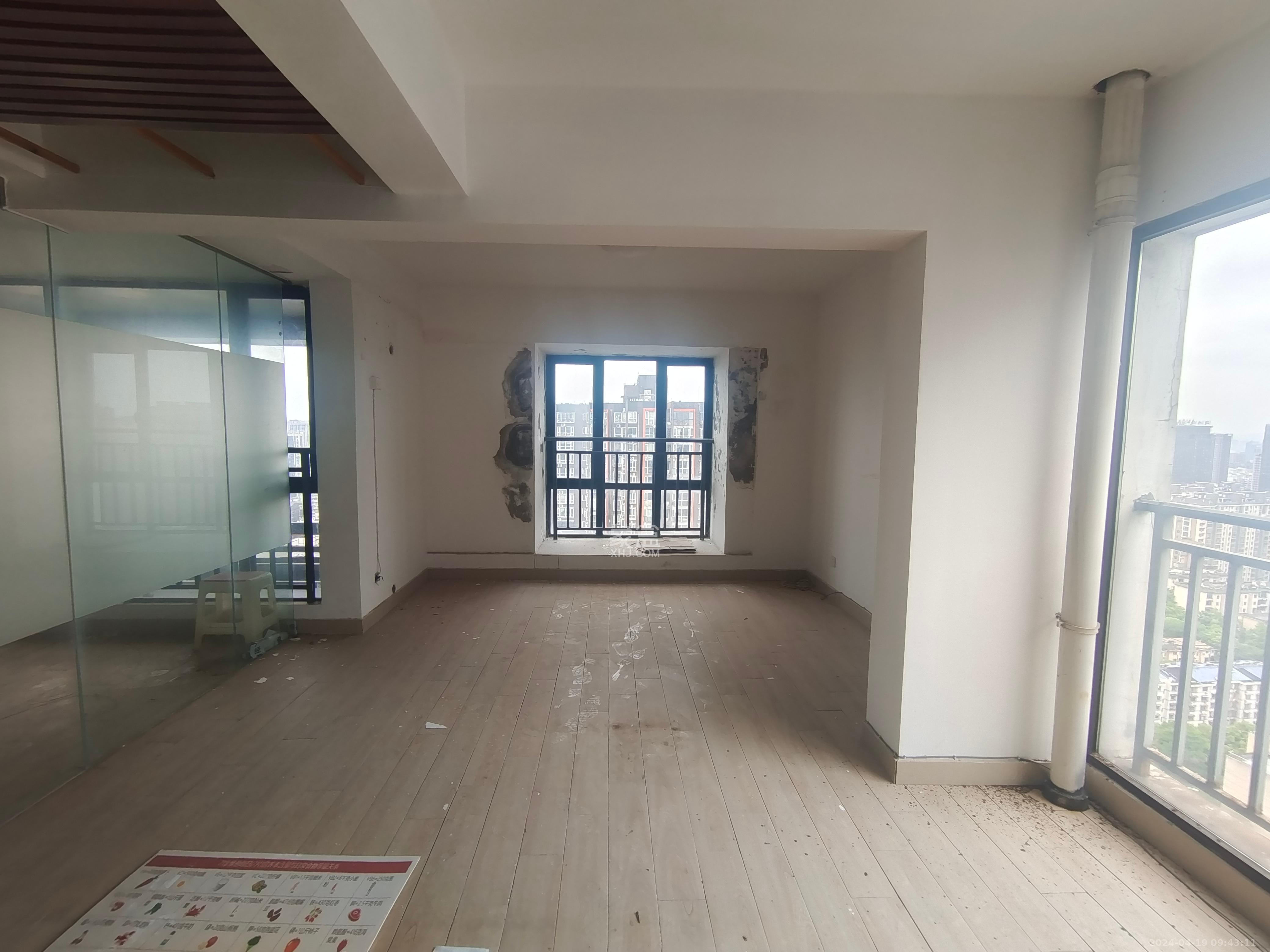云鼎公馆  1室1厅1卫   1450.00元/月室内图