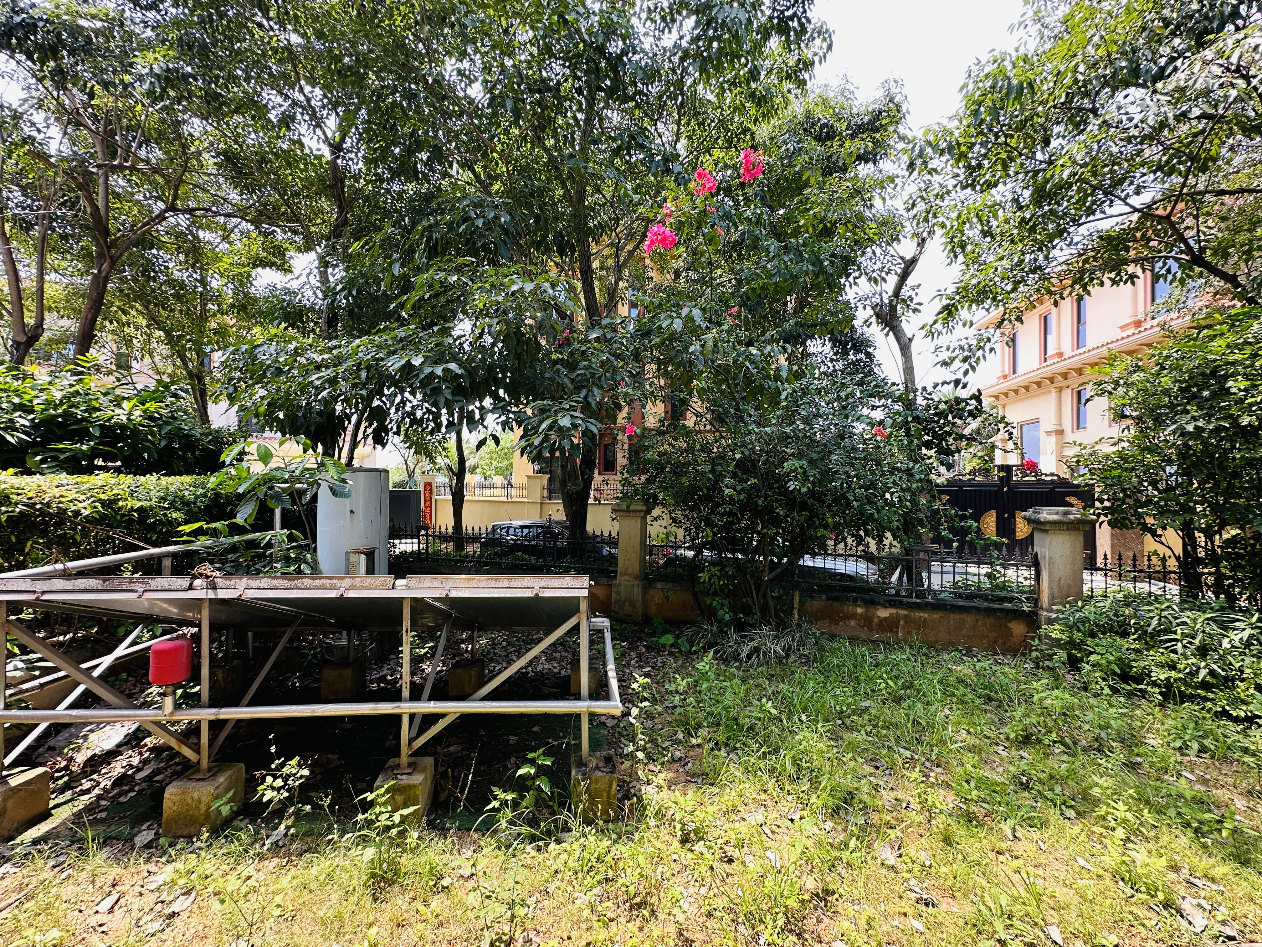 恒大美丽沙悦澜府 5室3厅4卫 1799.0万 恒大美丽沙悦澜府 5室3厅4卫 1799.0万其他