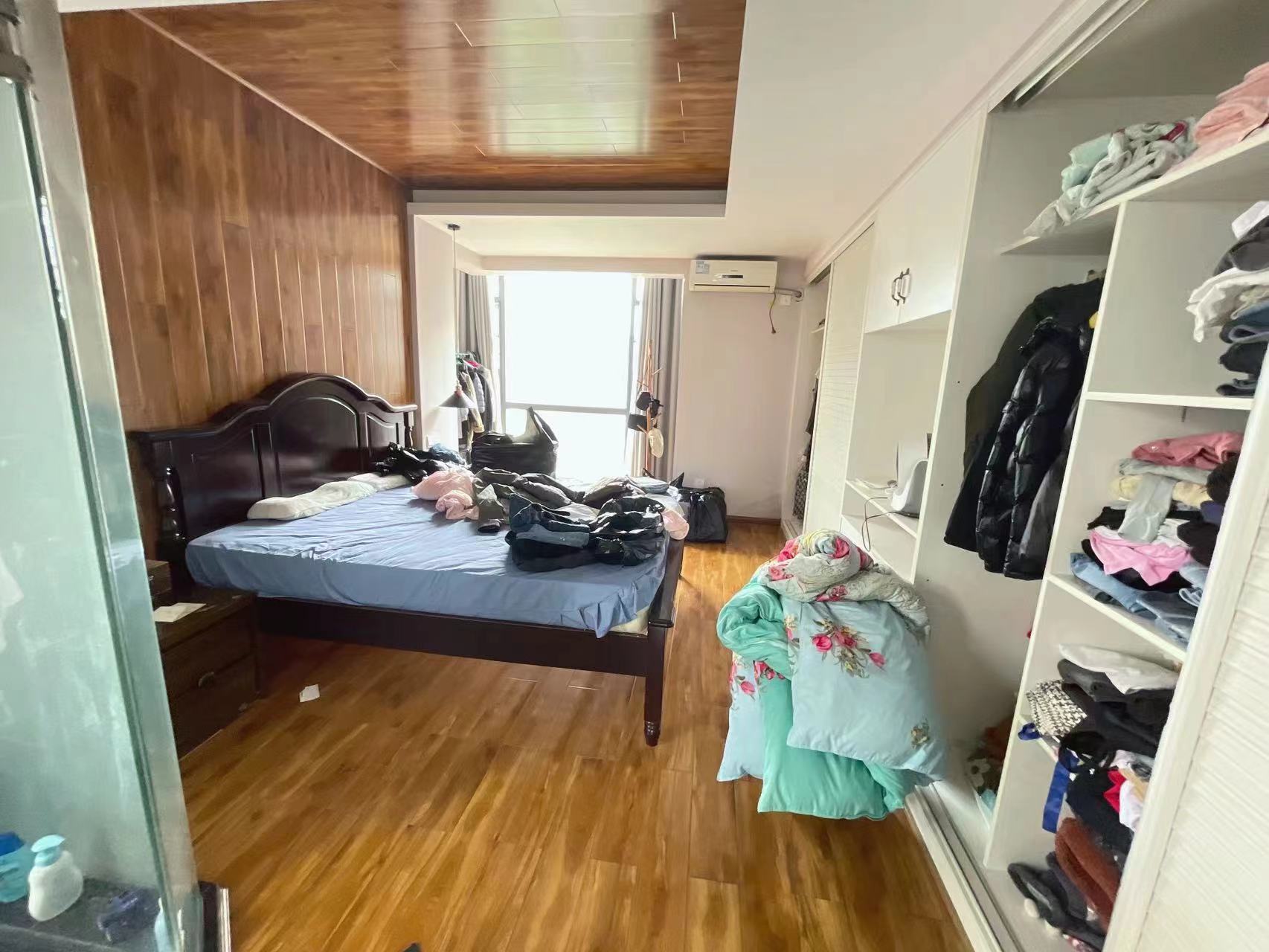 庐山春天早安华晨 3室2厅2卫 73.8万 庐山春天早安华晨 3室2厅2卫 73.8万室内图