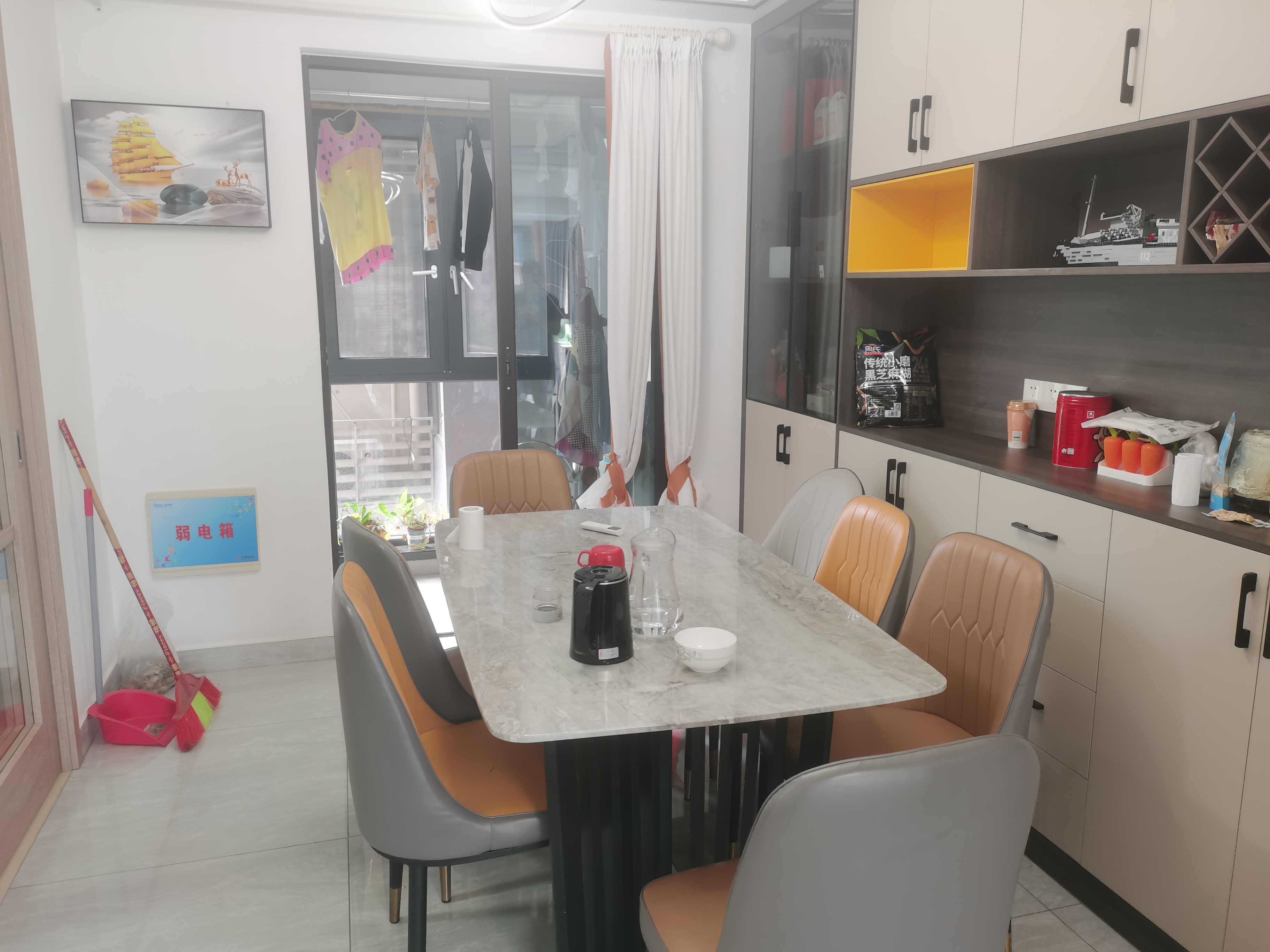 蓝溪谷 4室2厅2卫 87.8万 蓝溪谷 4室2厅2卫 87.8万室内图