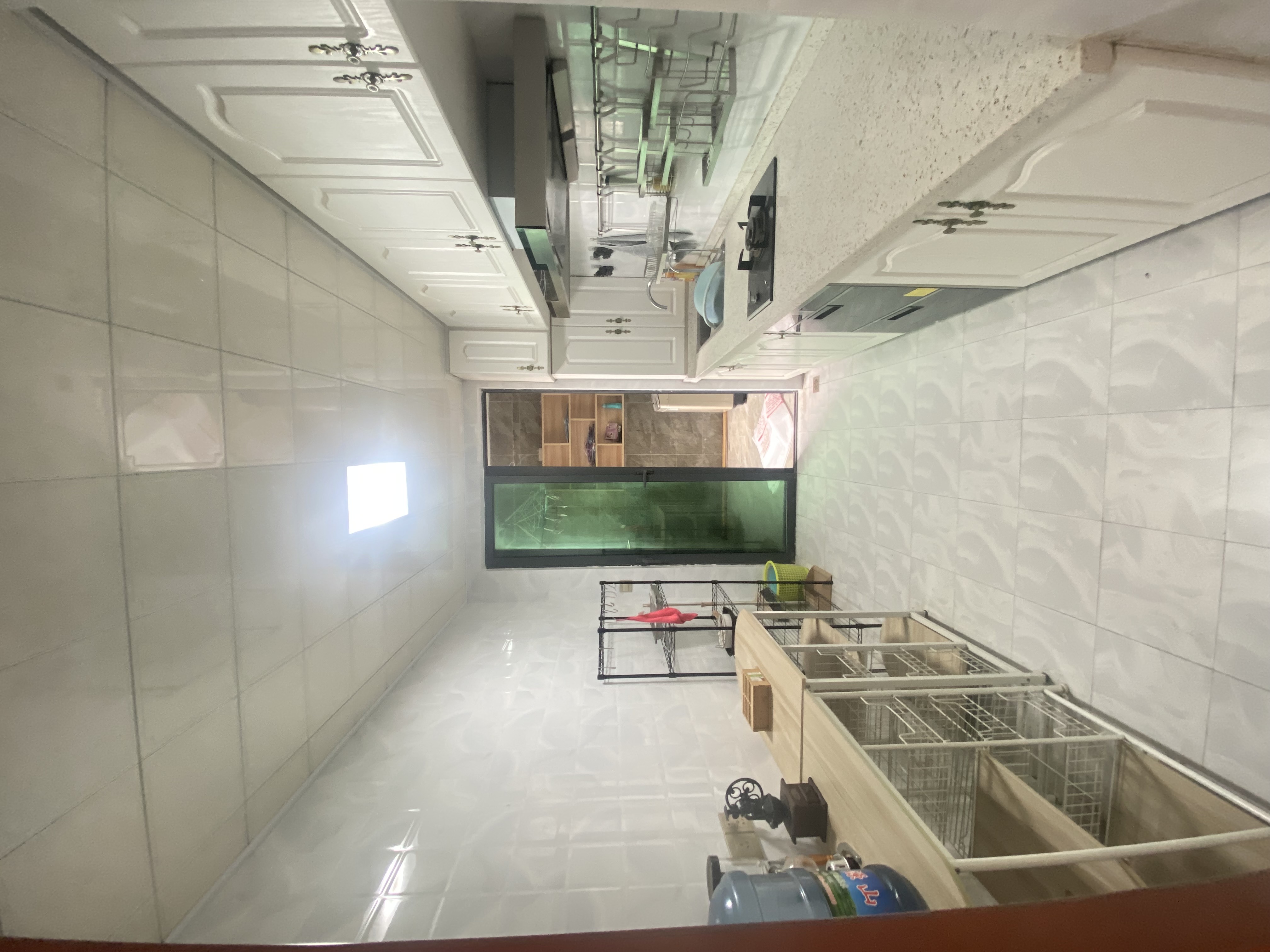 中天会展城B区  4室2厅2卫   4000.00元/月室内图