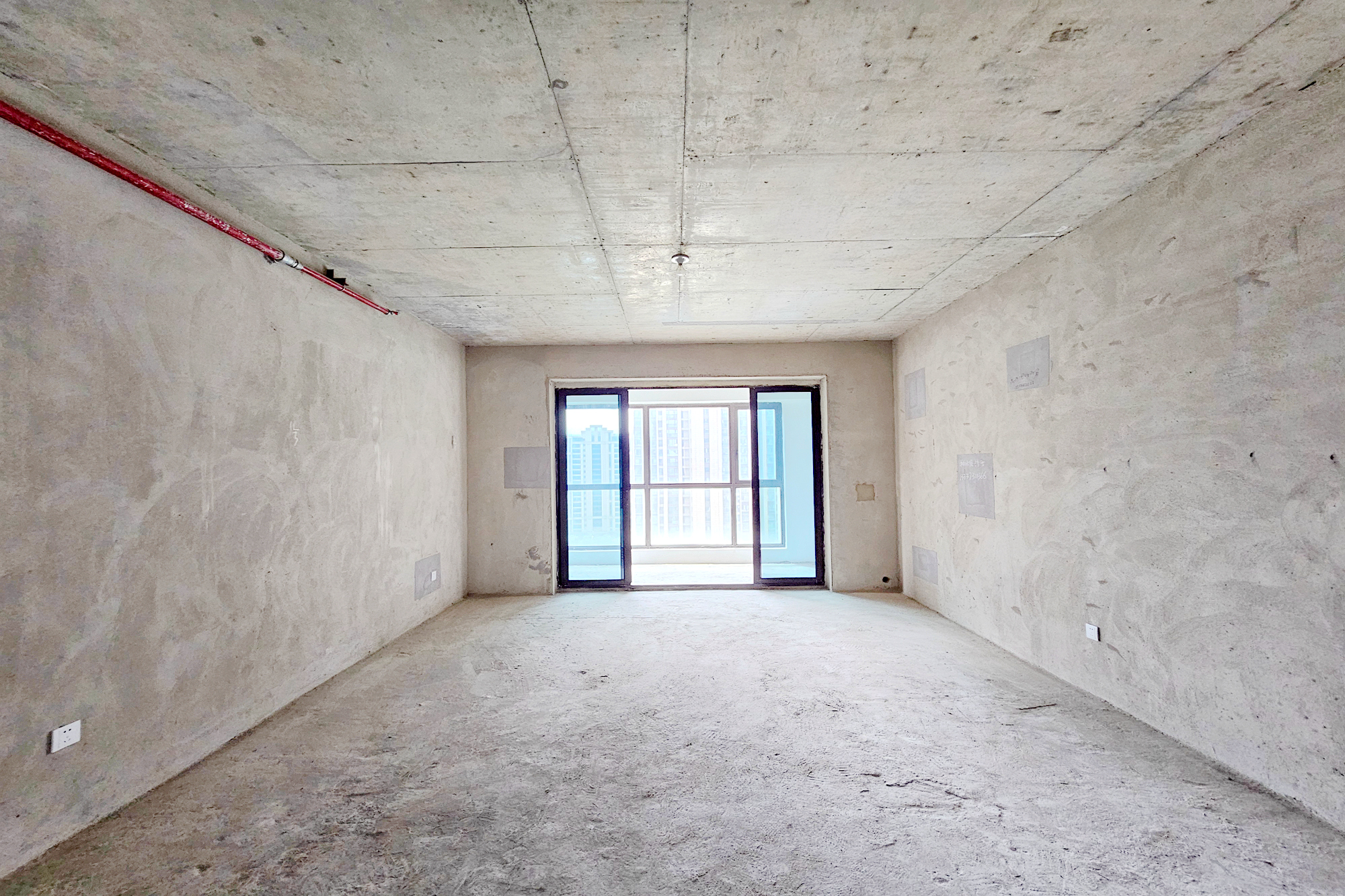 明昇壹城(明昇时代广场)二期 5室2厅3卫 325.0万 明昇壹城(明昇时代广场)二期 5室2厅3卫 325.0万客厅