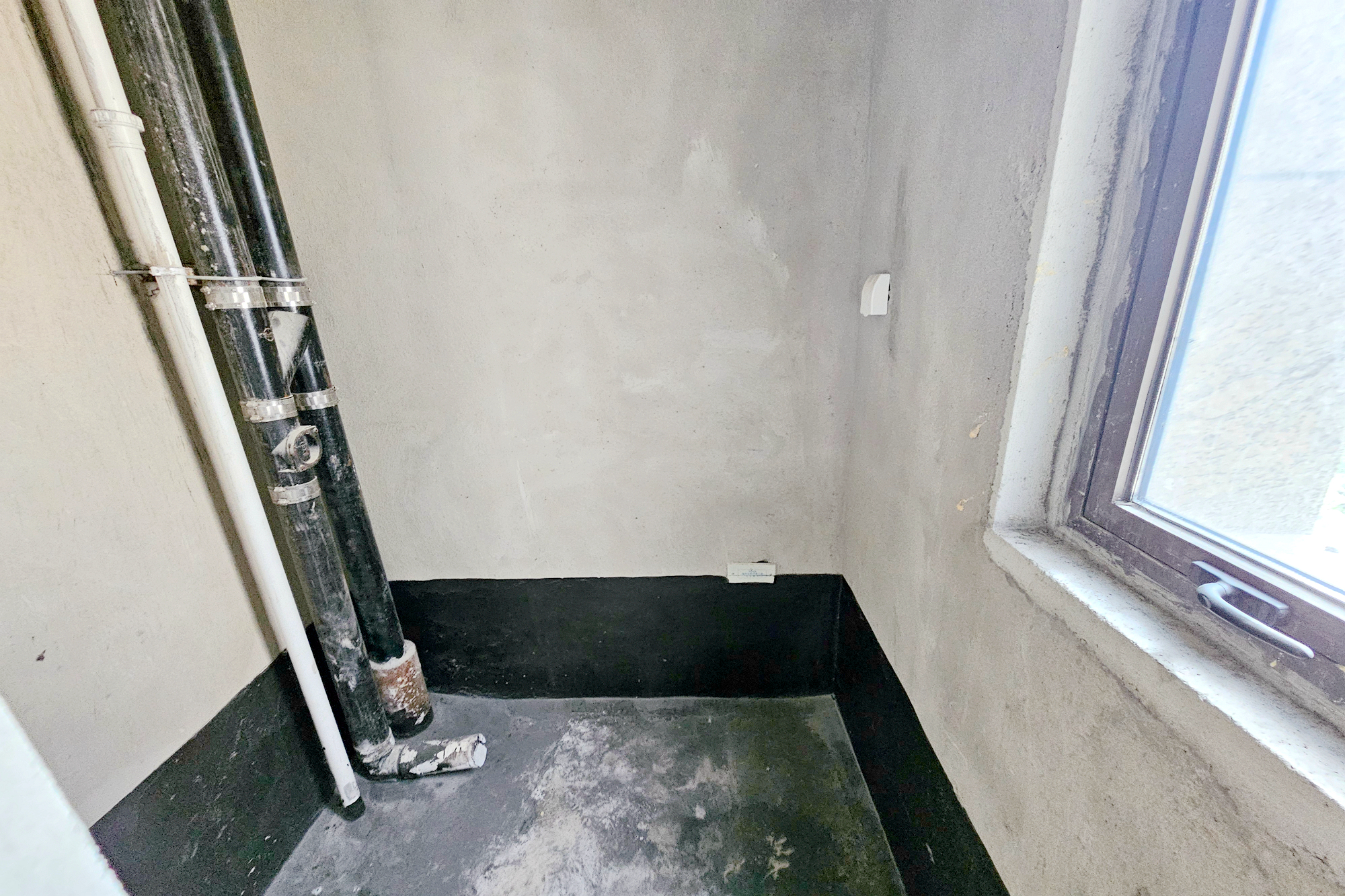 明昇壹城(明昇时代广场)二期 5室2厅3卫 325.0万 明昇壹城(明昇时代广场)二期 5室2厅3卫 325.0万卫生间