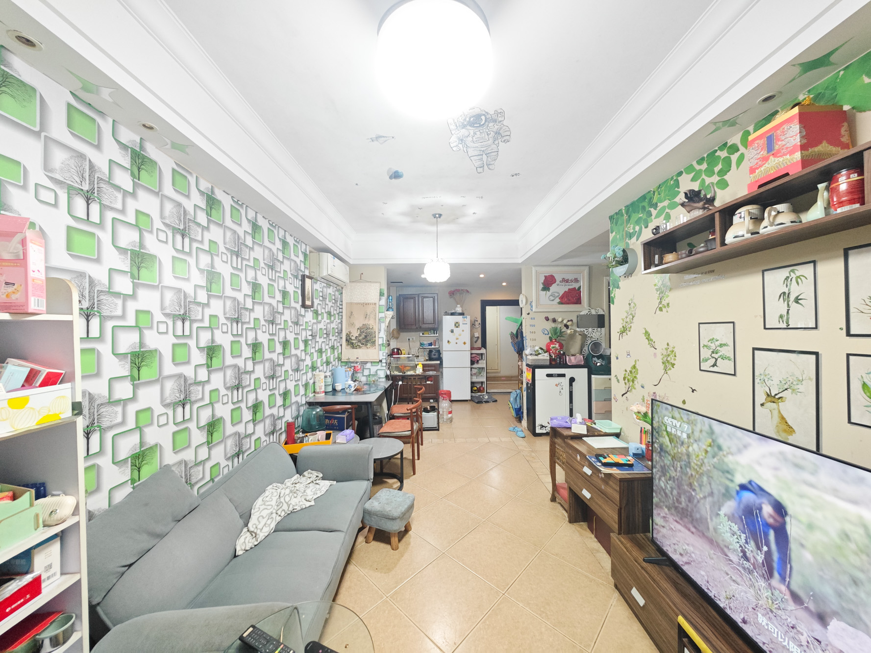 保利城（中航城国际社区、郡原美村）  1室1厅1卫   40.00万客厅