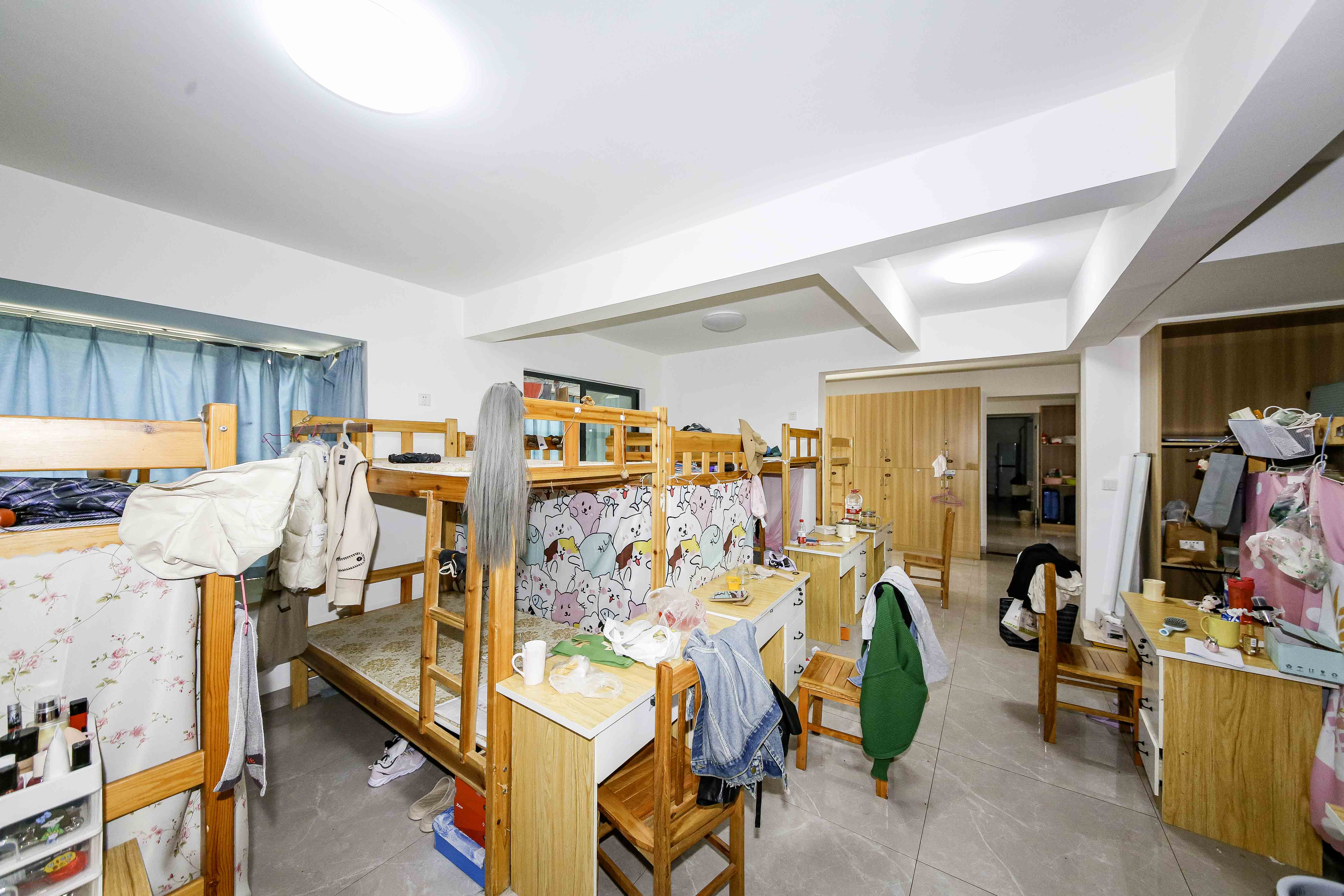 轻盐阳光CEO(轻盐雅苑)(轻奢时代)  3室2厅2卫   97.00万卧室