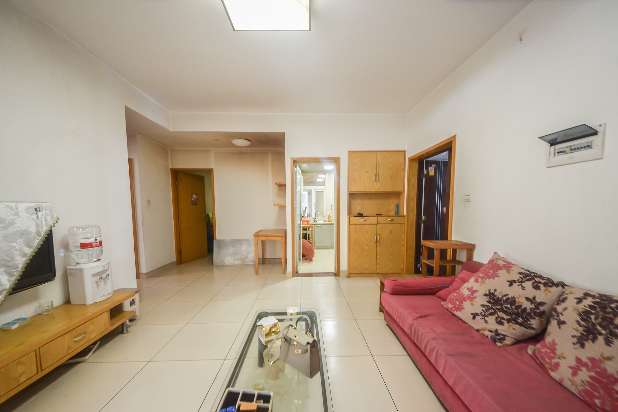 宏泽佳园 3室1厅1卫 120.0万 宏泽佳园 3室1厅1卫 120.0万客厅