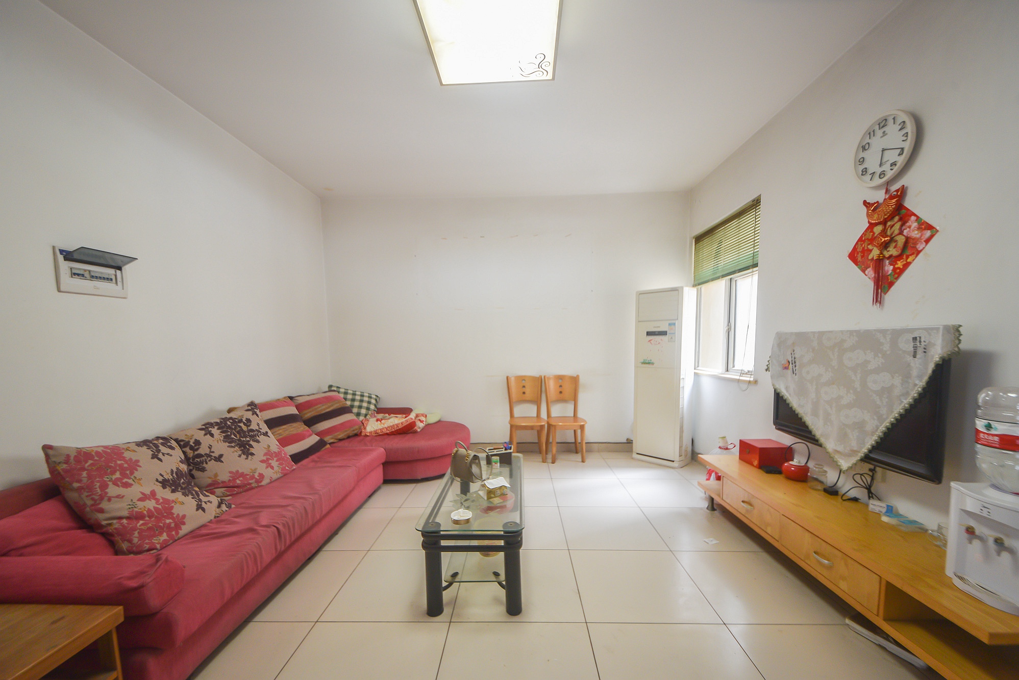 宏泽佳园 3室1厅1卫 120.0万 宏泽佳园 3室1厅1卫 120.0万客厅