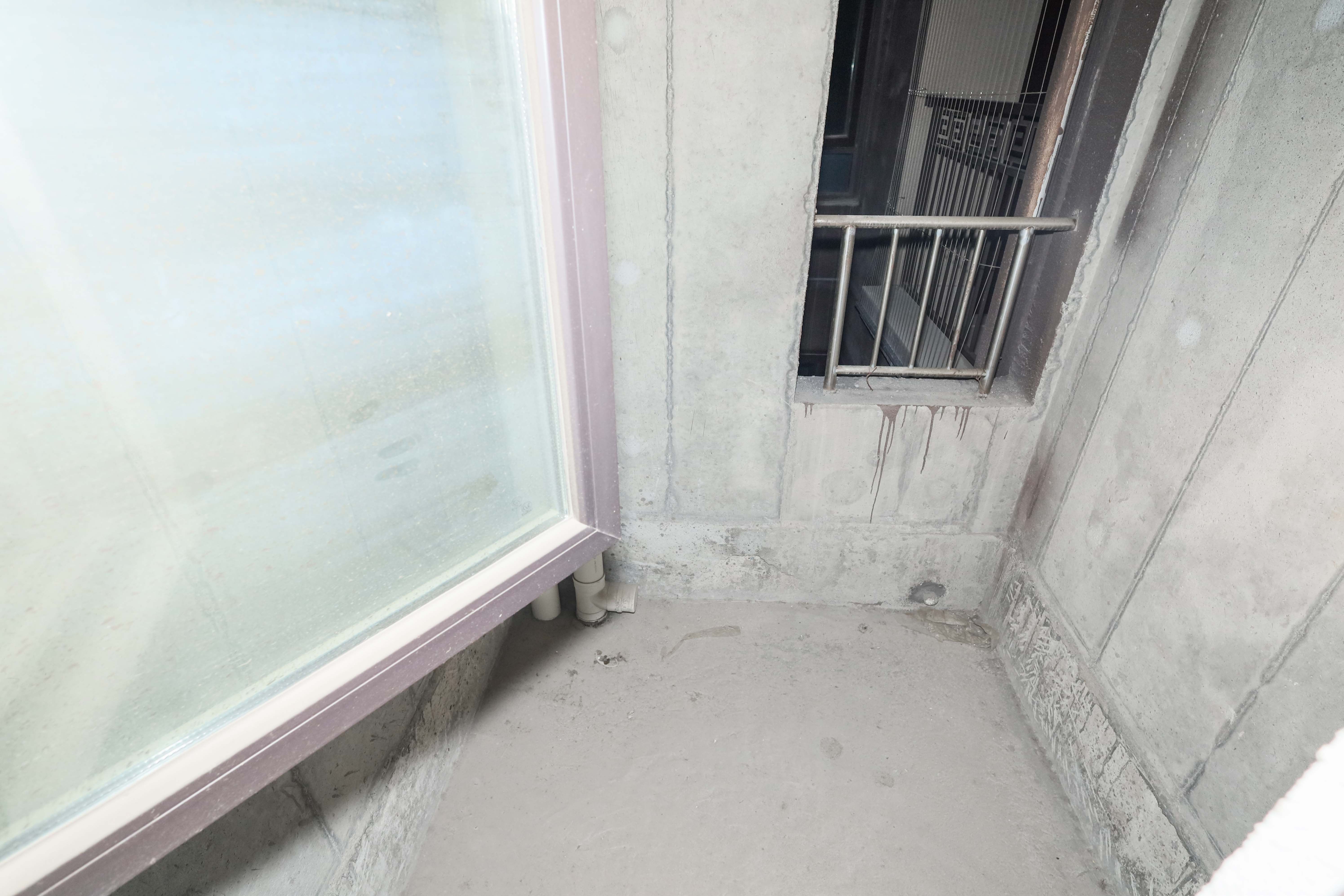 建发央著  4室2厅2卫   341.00万卫生间