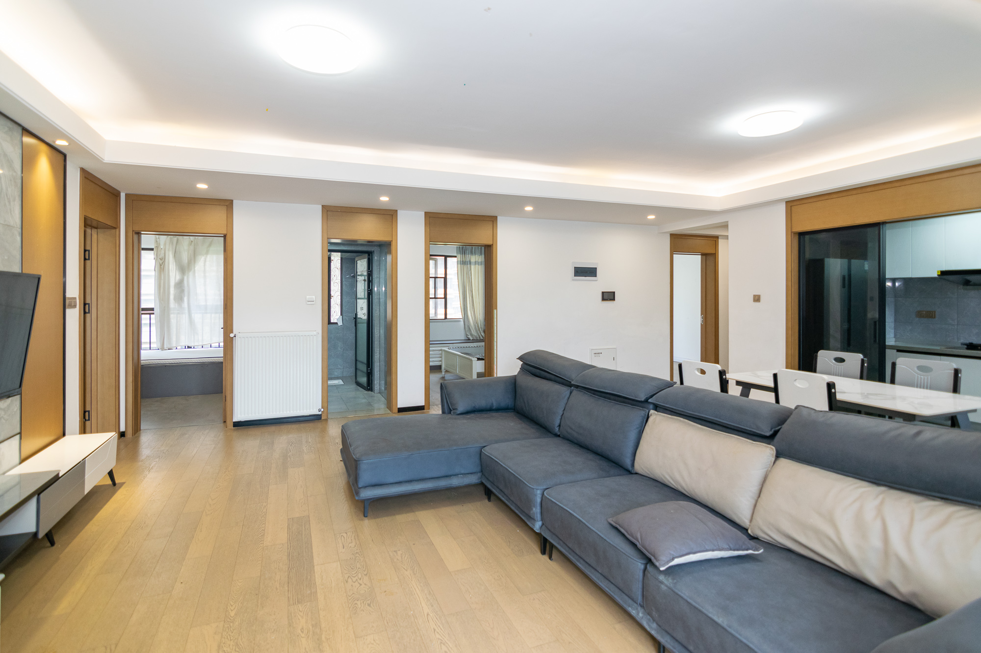 润和美郡（润和紫郡五期）  4室2厅1卫    138.0万客厅