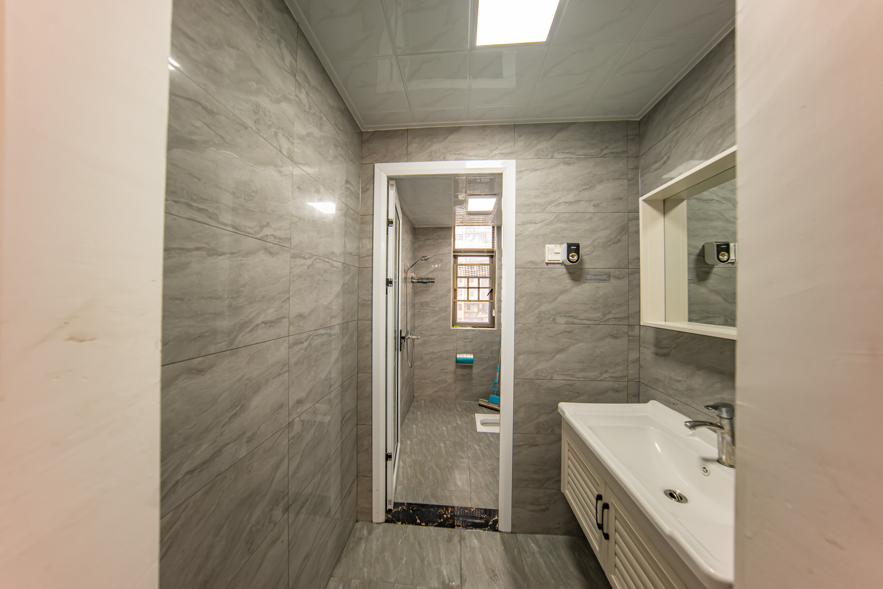 江山帝景雅典 3室2厅2卫 135.3万 江山帝景雅典 3室2厅2卫 135.3万卫生间