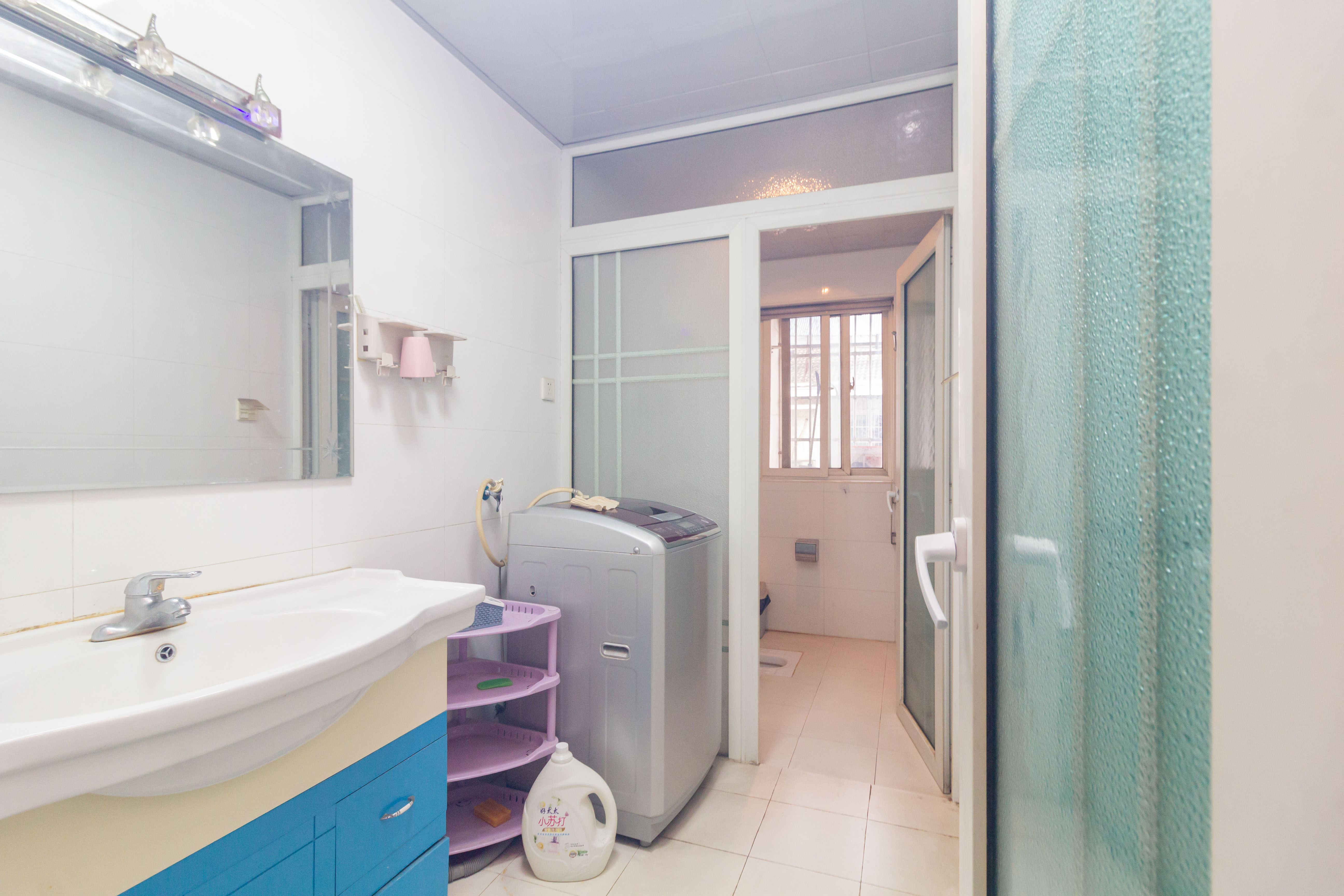 榔梨综合市场  3室2厅2卫    55.2万 榔梨综合市场  3室2厅2卫    55.2万卫生间