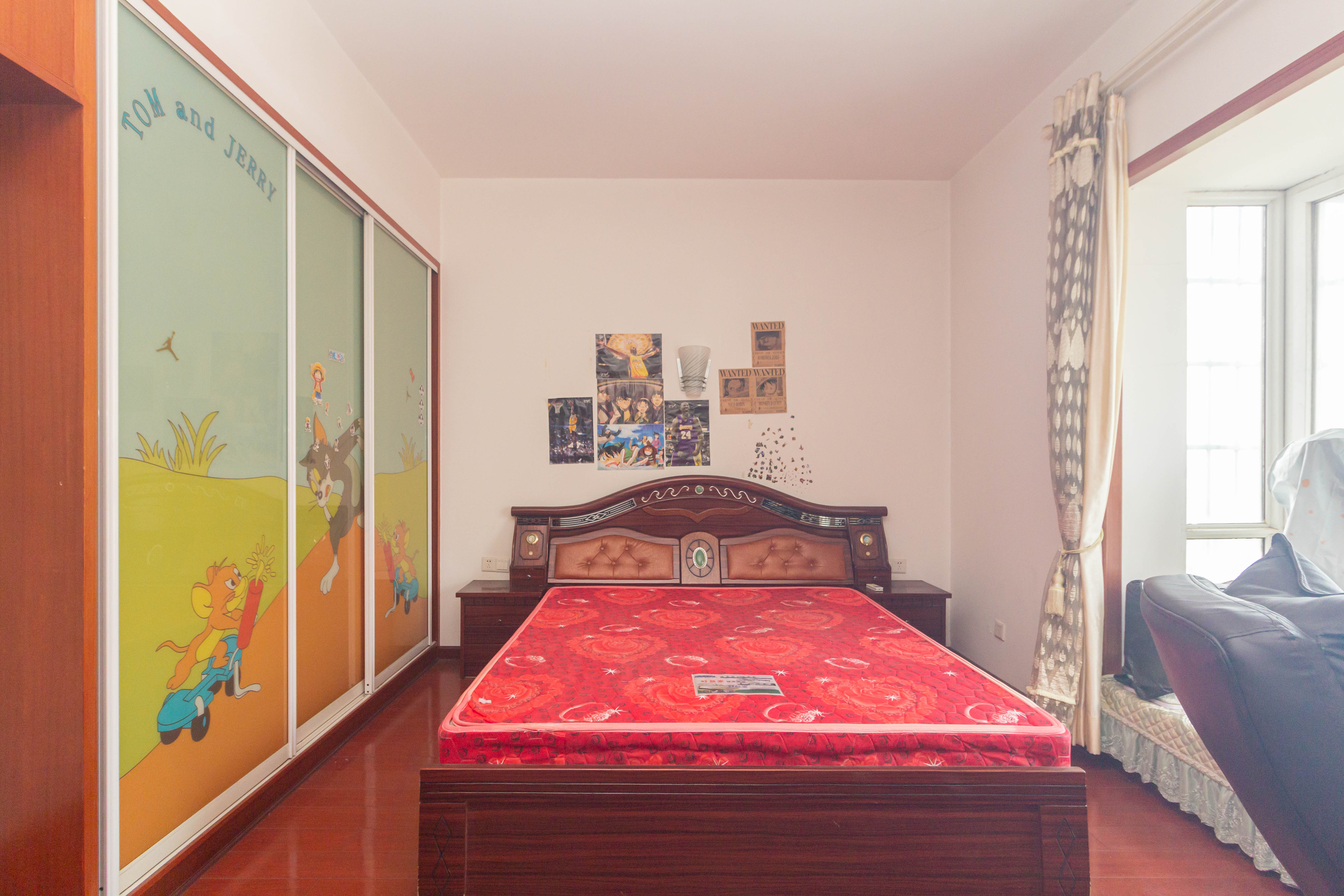 榔梨综合市场  3室2厅2卫    55.2万 榔梨综合市场  3室2厅2卫    55.2万卧室