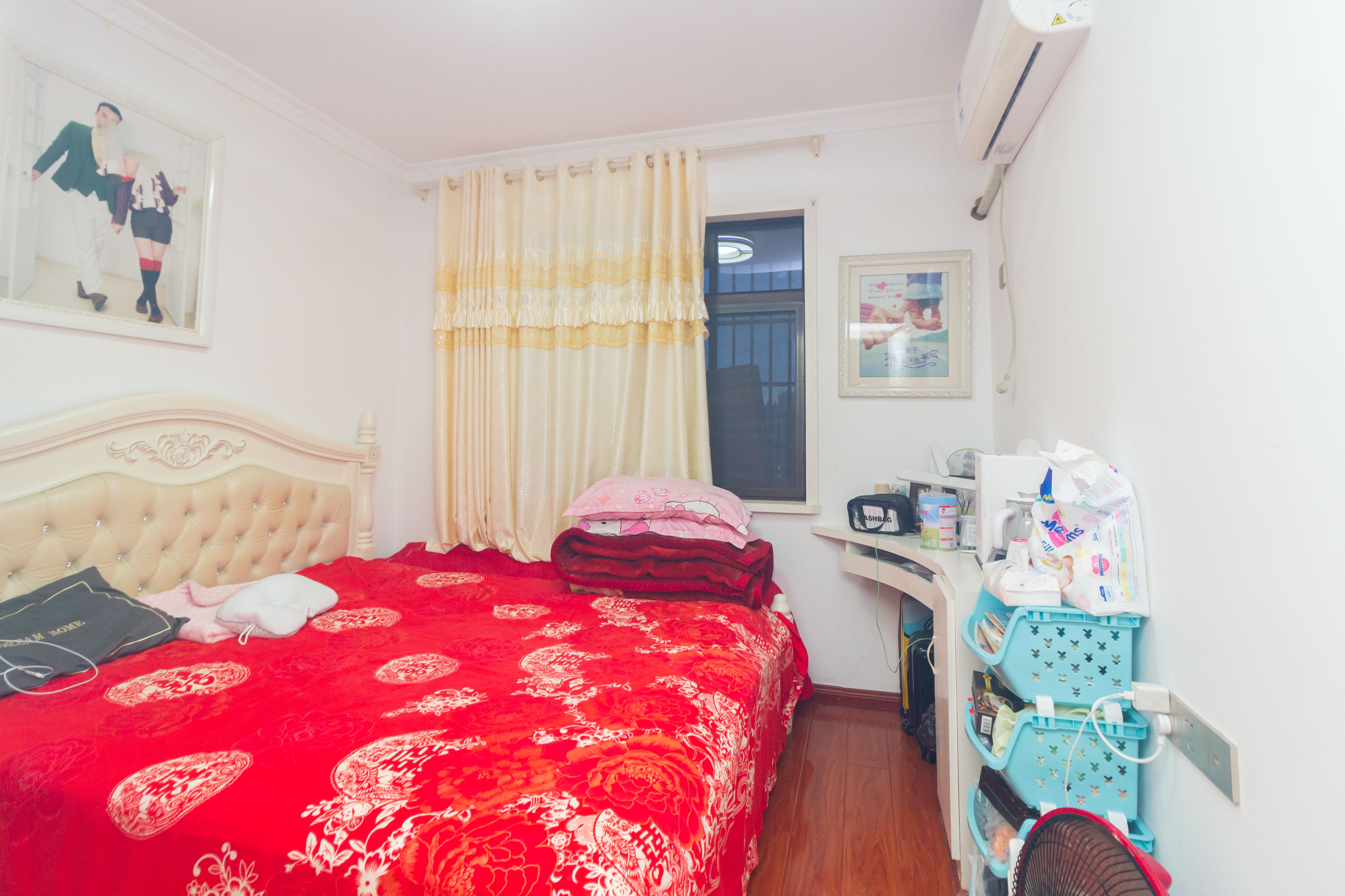 三景华御 3室2厅1卫 58.0万 三景华御 3室2厅1卫 58.0万卧室