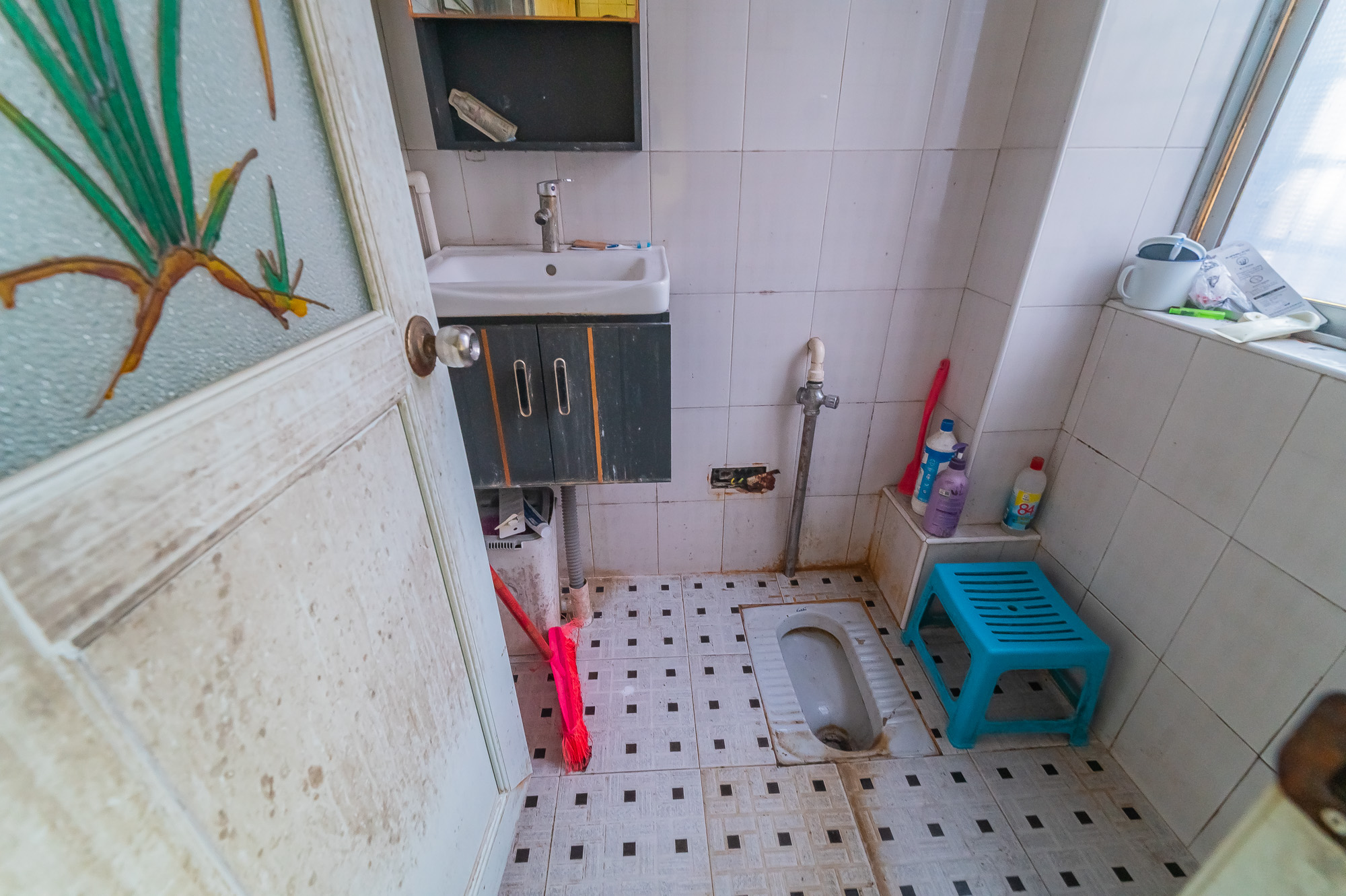 茶叶大市场“山水茗园”  2室1厅1卫    33.8万 茶叶大市场“山水茗园”  2室1厅1卫    33.8万卫生间