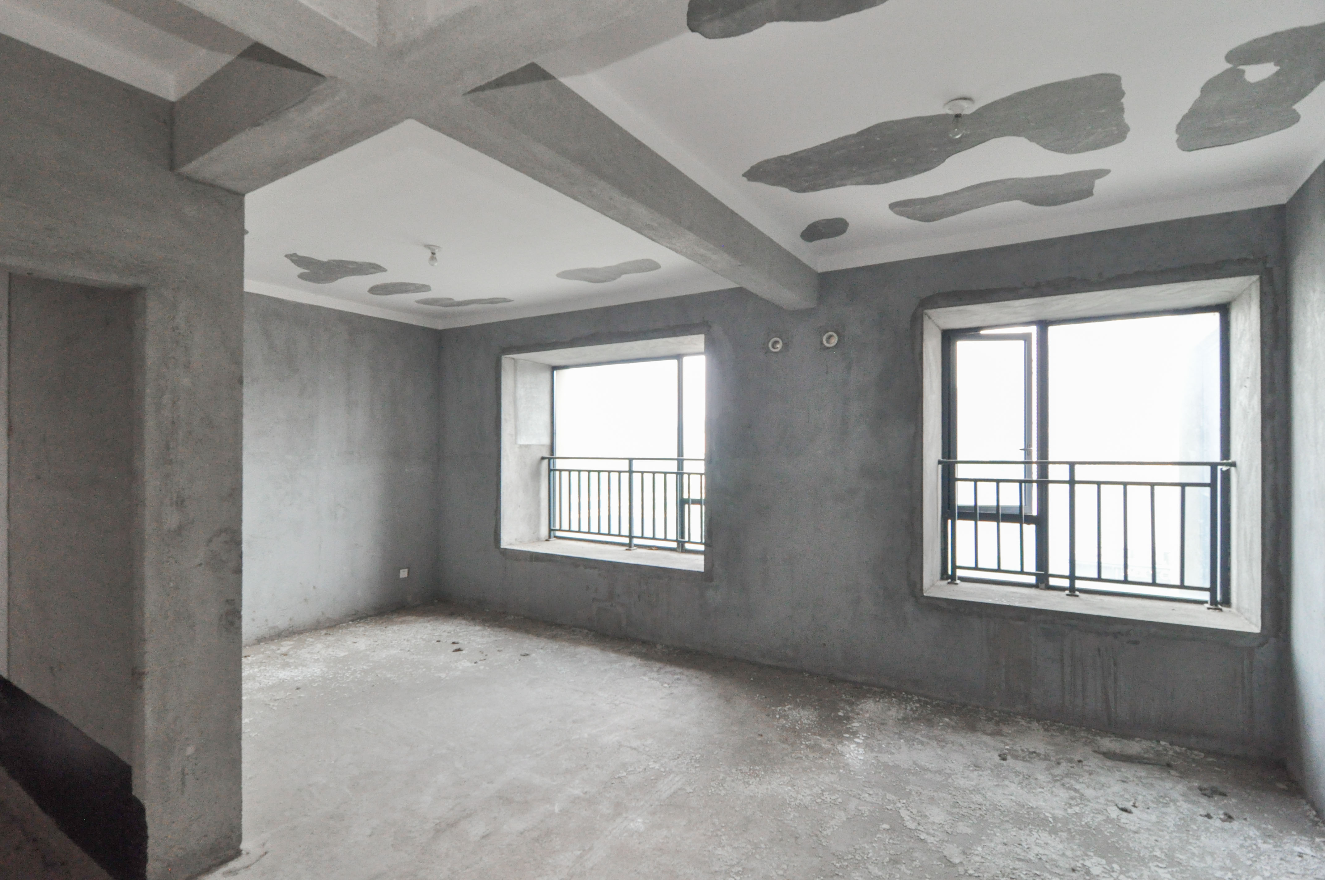 中建梅溪湖中心  5室2厅2卫   390.00万其他