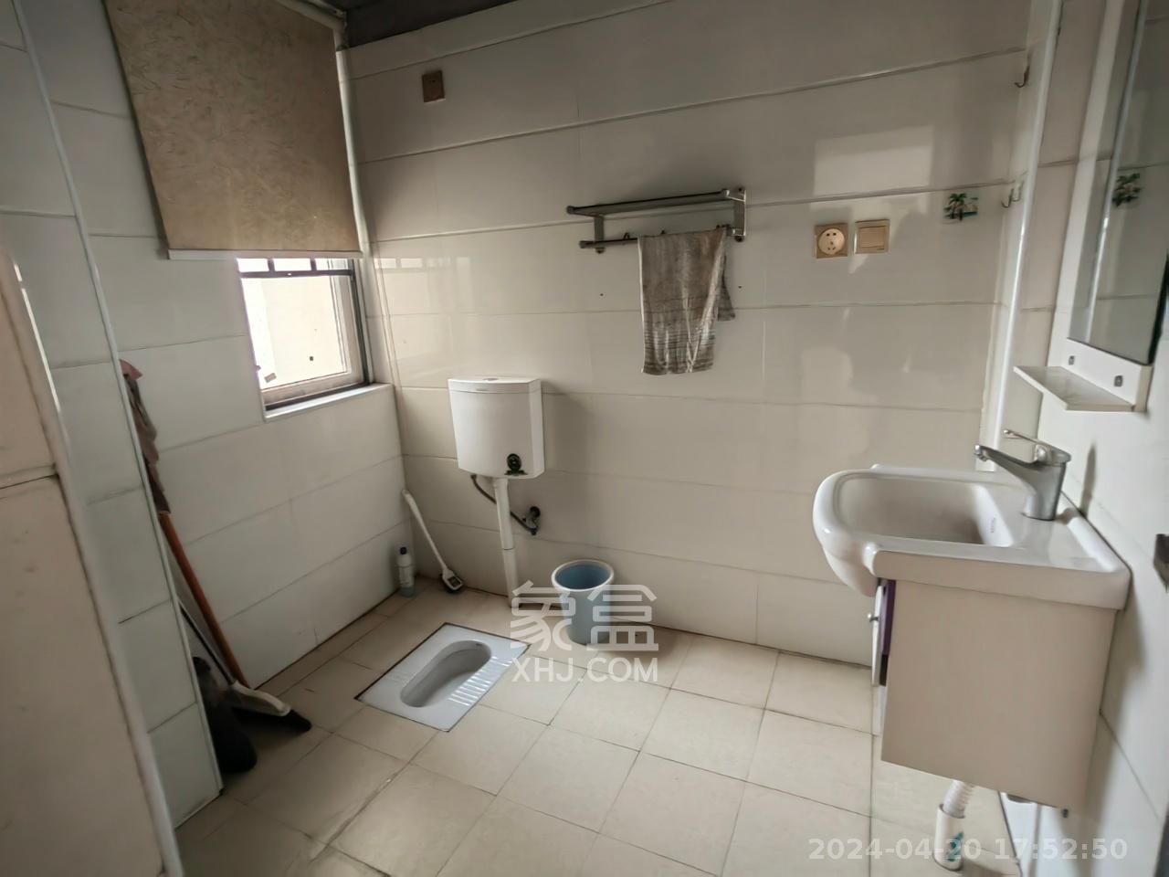 佛奥康桥水岸  3室2厅1卫   1500.00元/月室内图