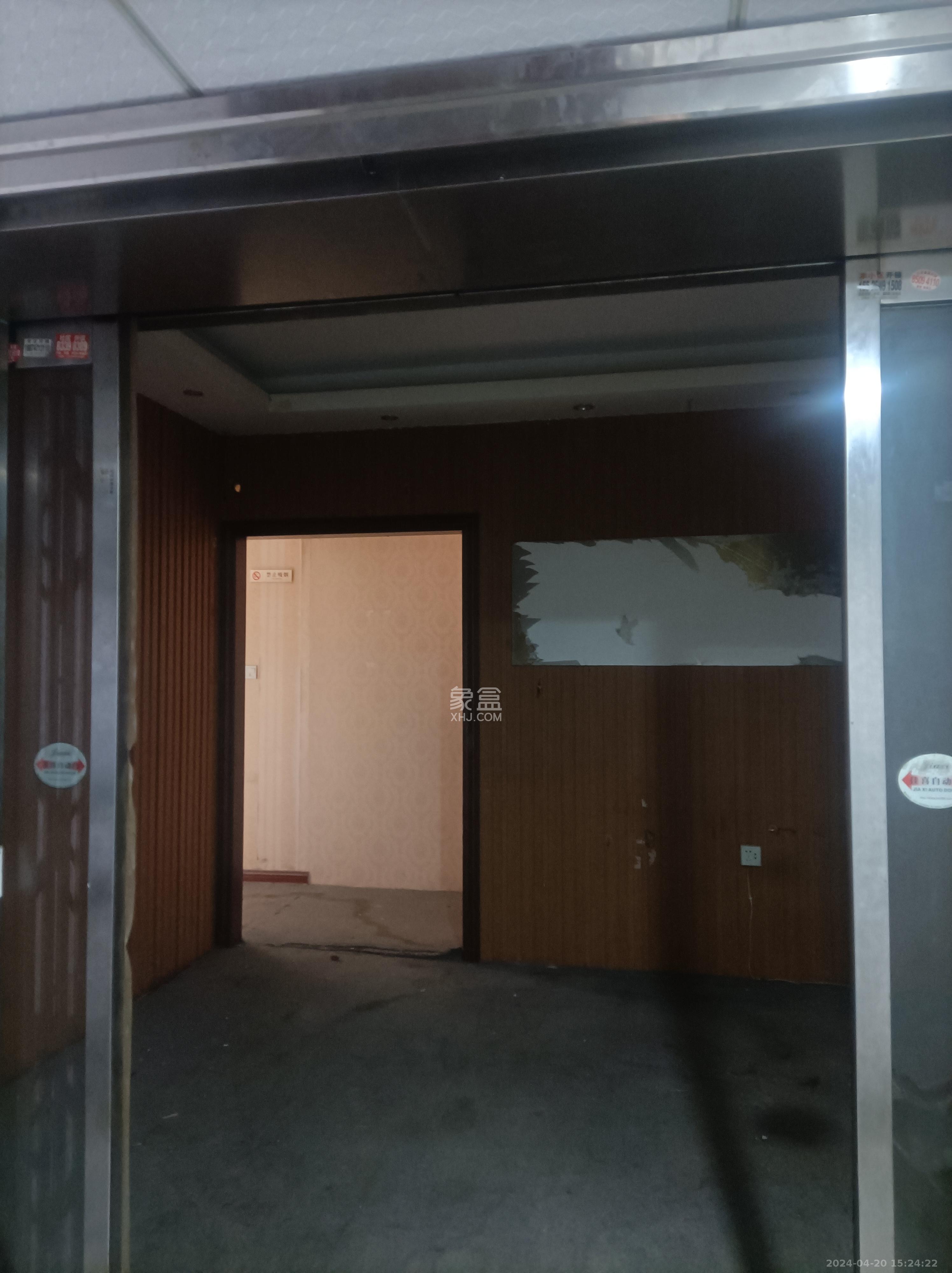 和庄  3室1厅1卫   2000.00元/月室内图
