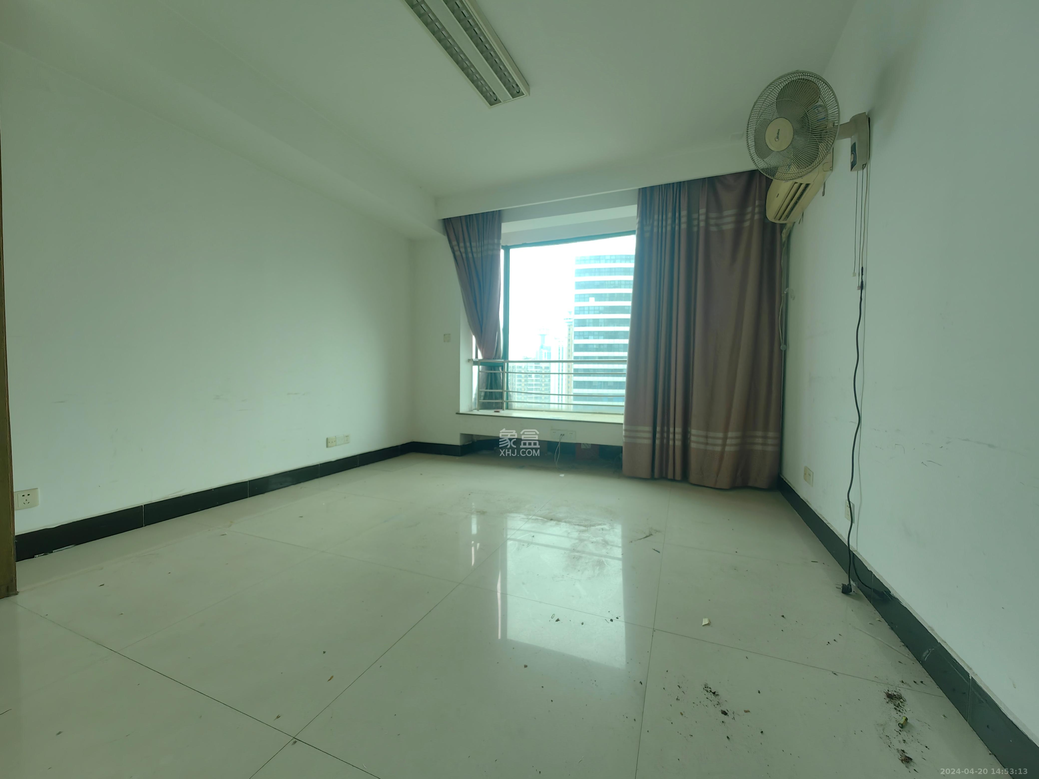 三重大厦（三重才园小区)  3室2厅2卫   3800.00元/月室内图