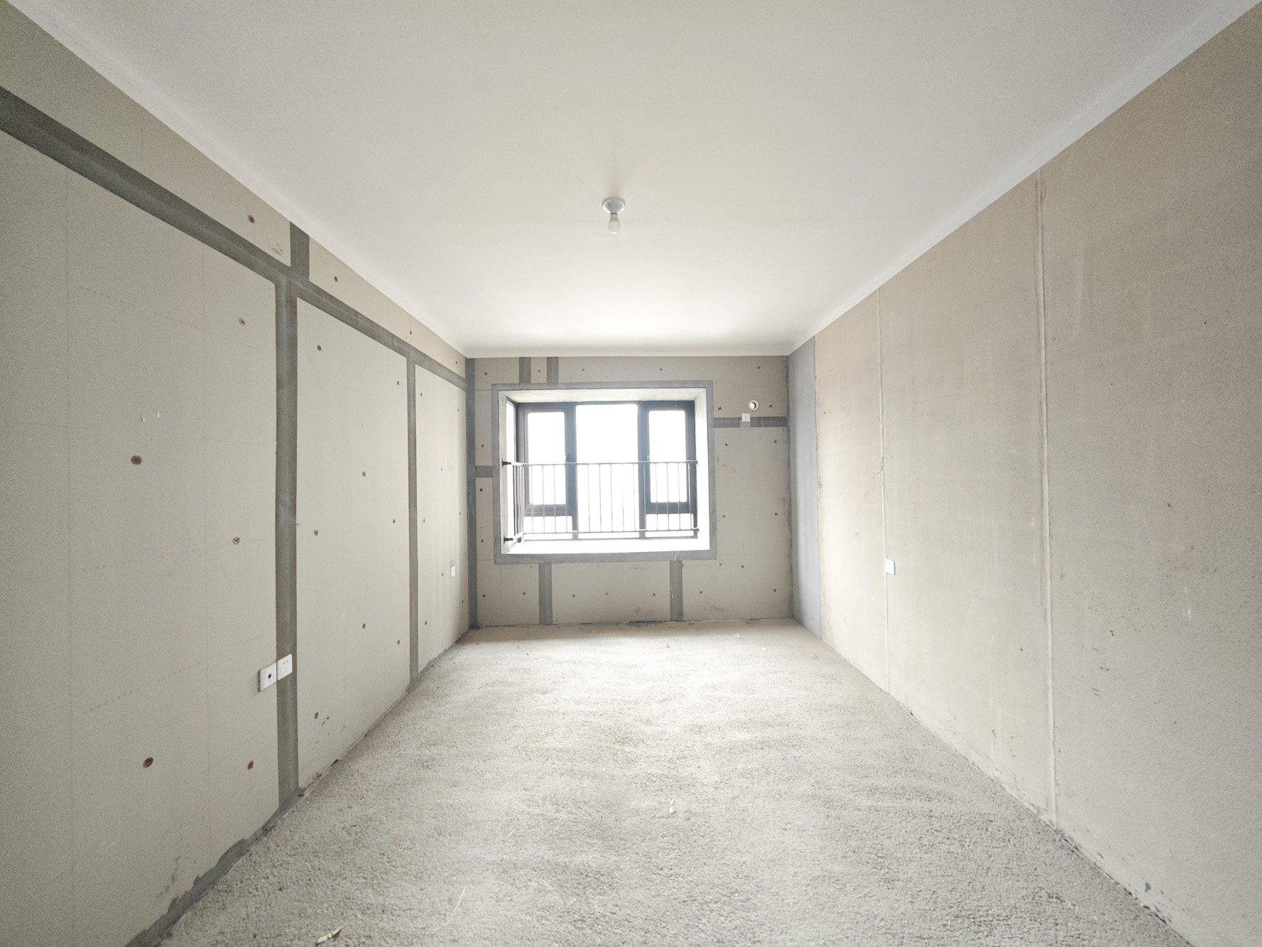 保利大都汇四期 4室2厅2卫 170.0万 保利大都汇四期 4室2厅2卫 170.0万卧室