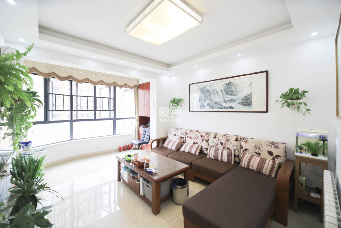 五矿万境水岸一期(万境水岸嘉苑) 2室2厅1卫 89.8万 五矿万境水岸一期(万境水岸嘉苑) 2室2厅1卫 89.8万客厅