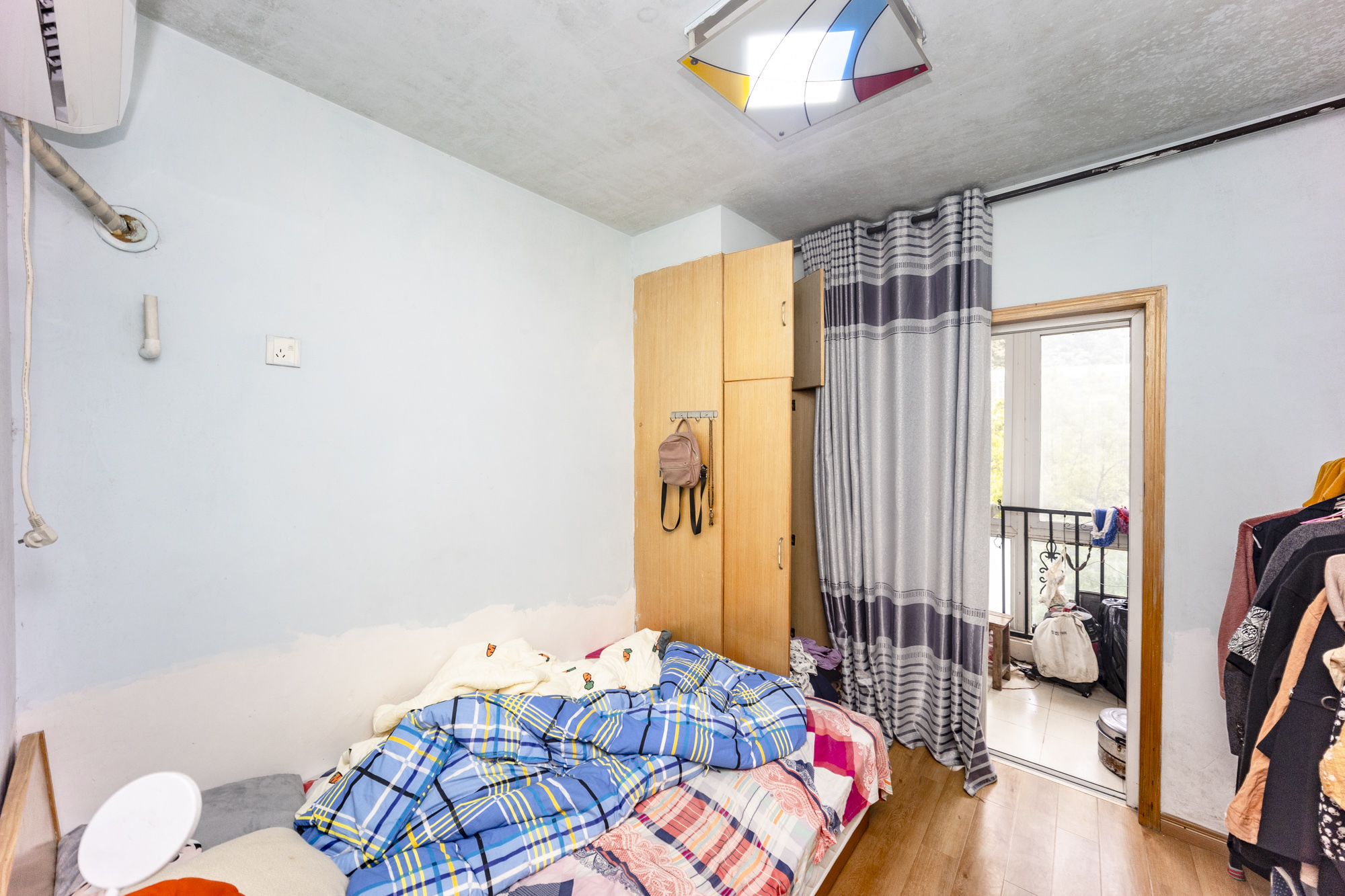 天翔新新家园 3室2厅1卫 76.0万 天翔新新家园 3室2厅1卫 76.0万卧室