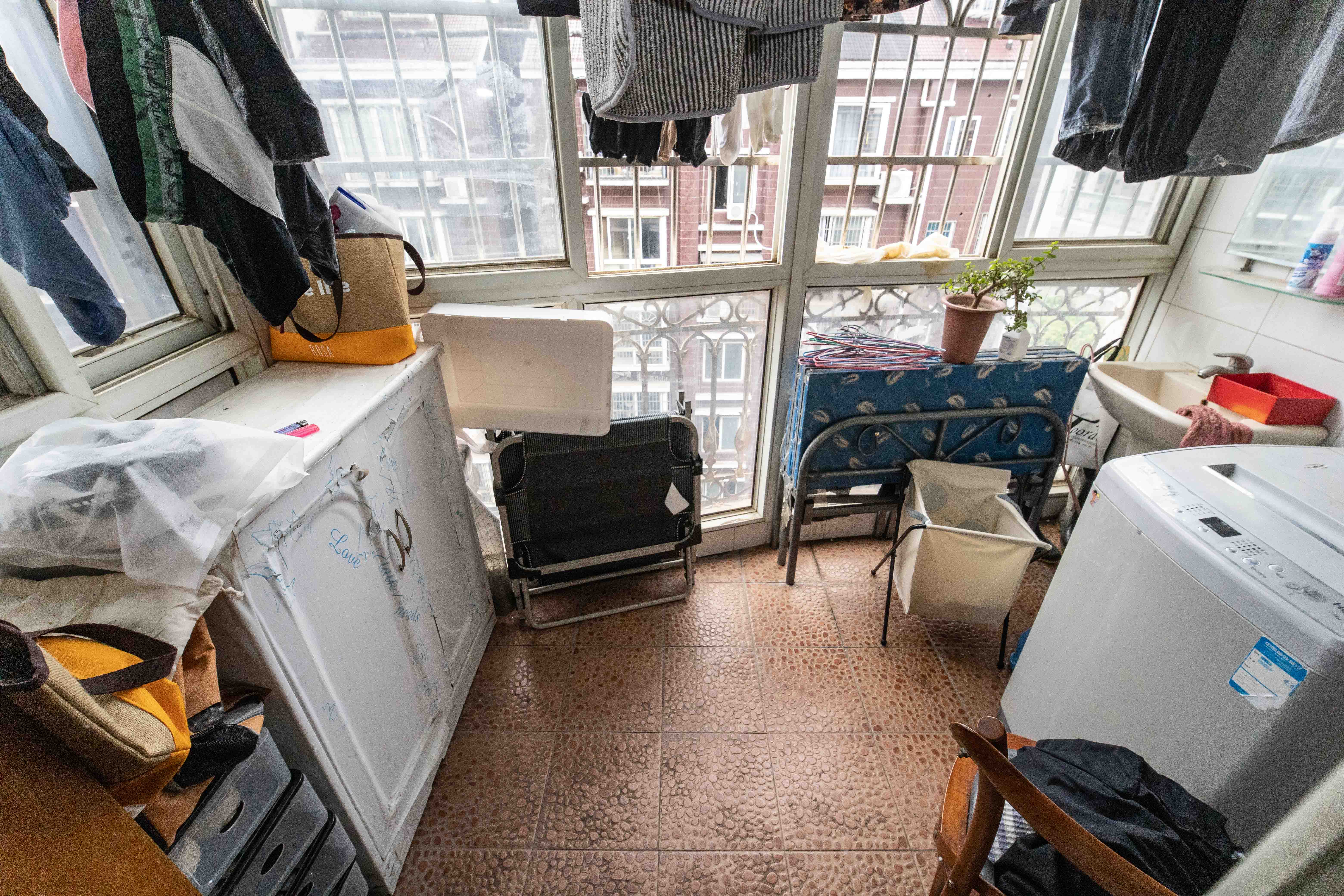 银力家园 2室1厅1卫 55.0万 银力家园 2室1厅1卫 55.0万阳台