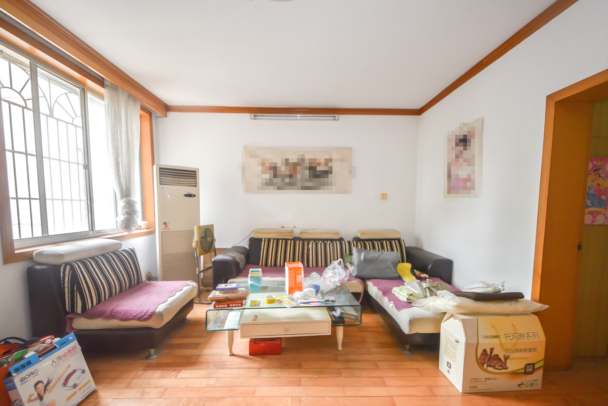 金科园 3室2厅1卫 84.0万 金科园 3室2厅1卫 84.0万客厅