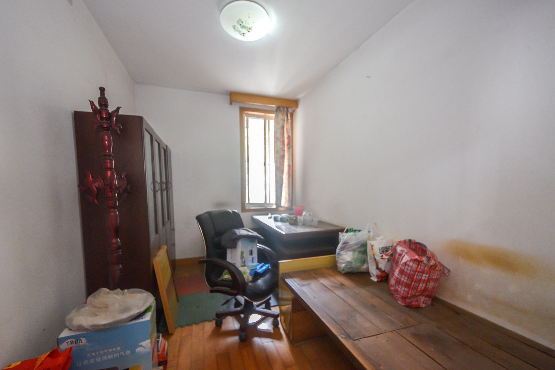 金科园  3室2厅1卫    84.0万卧室