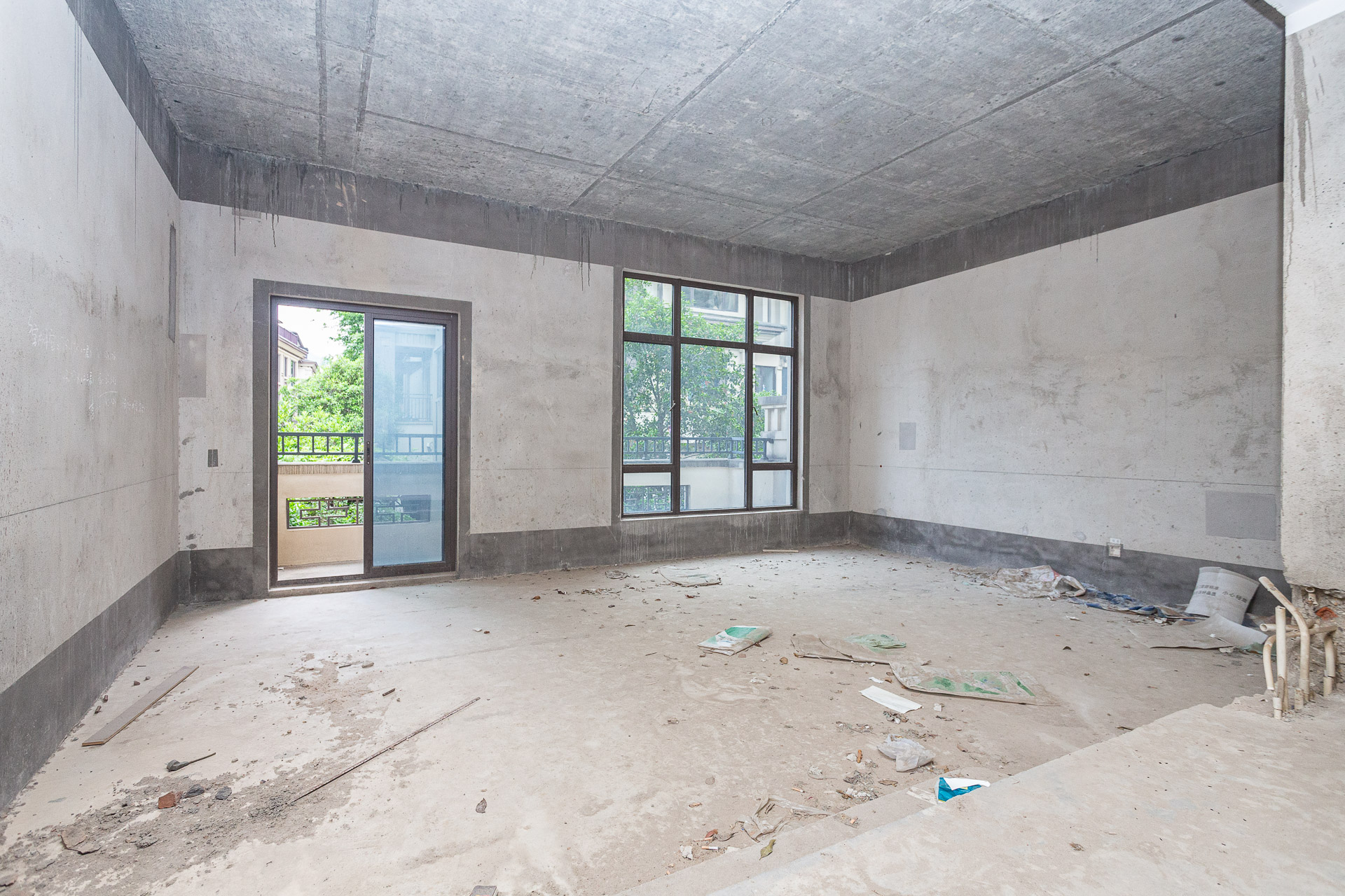 龙湖湘风原著(龙湖湘风星城)  5室3厅3卫    500.0万 龙湖湘风原著(龙湖湘风星城)  5室3厅3卫    500.0万