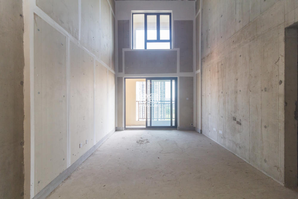 龙湖碧桂园天宸原著  4室2厅2卫    187.0万