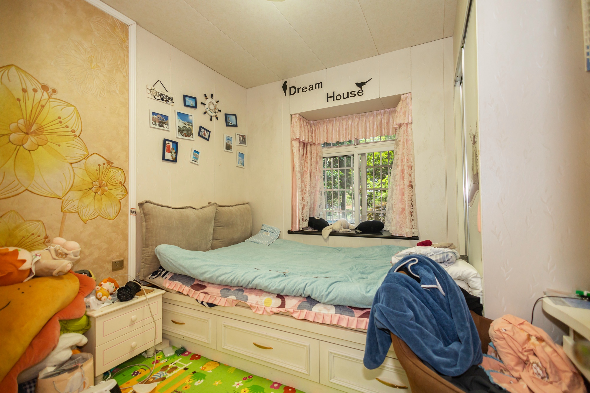 楚天家园  3室2厅2卫    85.8万 楚天家园  3室2厅2卫    85.8万卧室