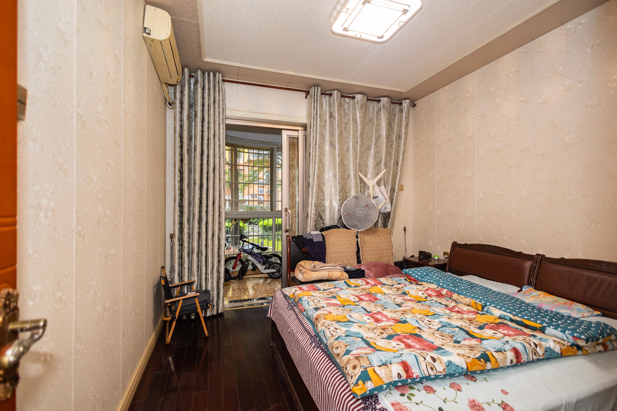 楚天家园  3室2厅2卫    85.8万 楚天家园  3室2厅2卫    85.8万卧室