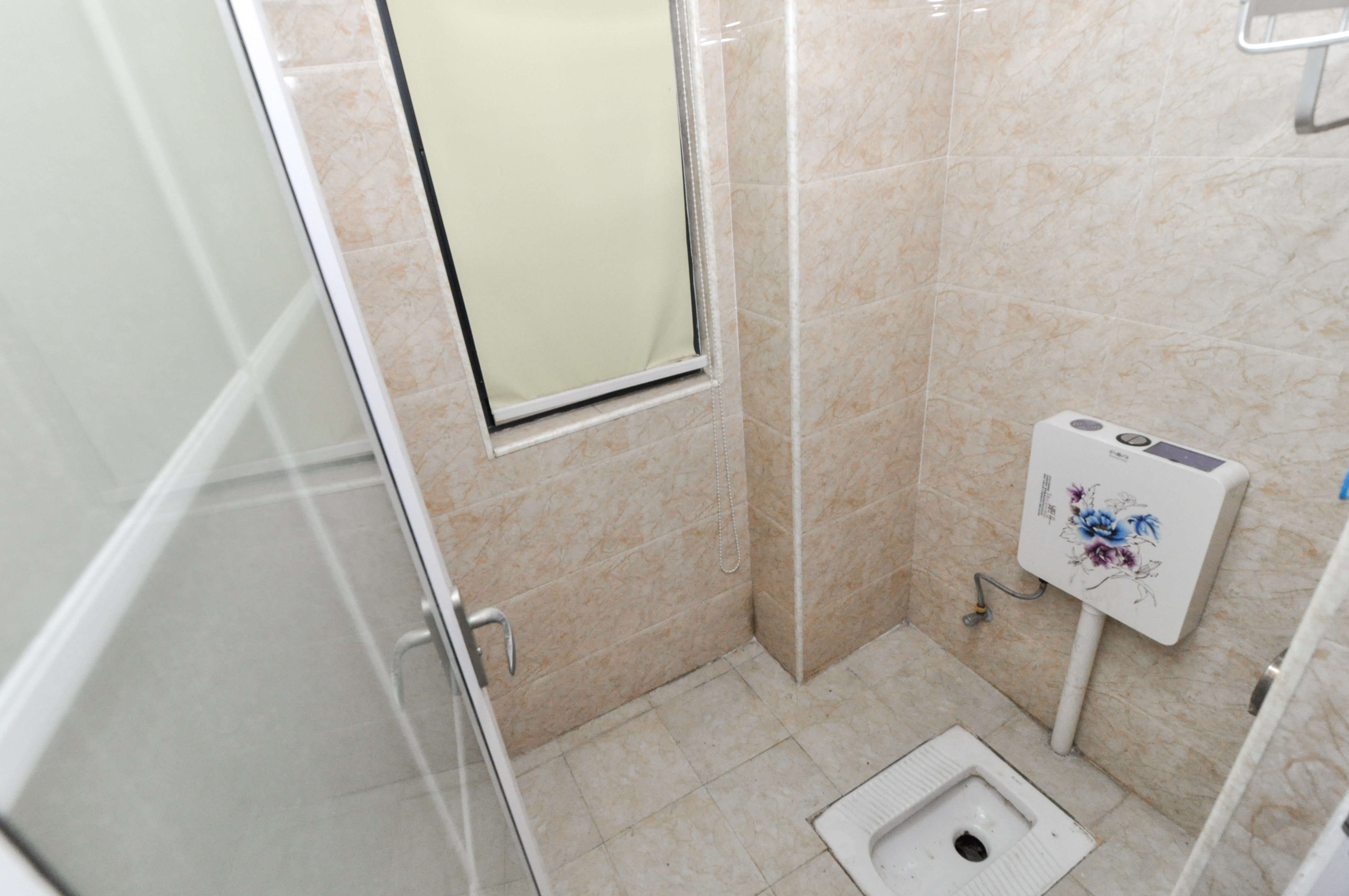 中建梅溪湖中心 3室2厅2卫 118.0万 中建梅溪湖中心 3室2厅2卫 118.0万卫生间